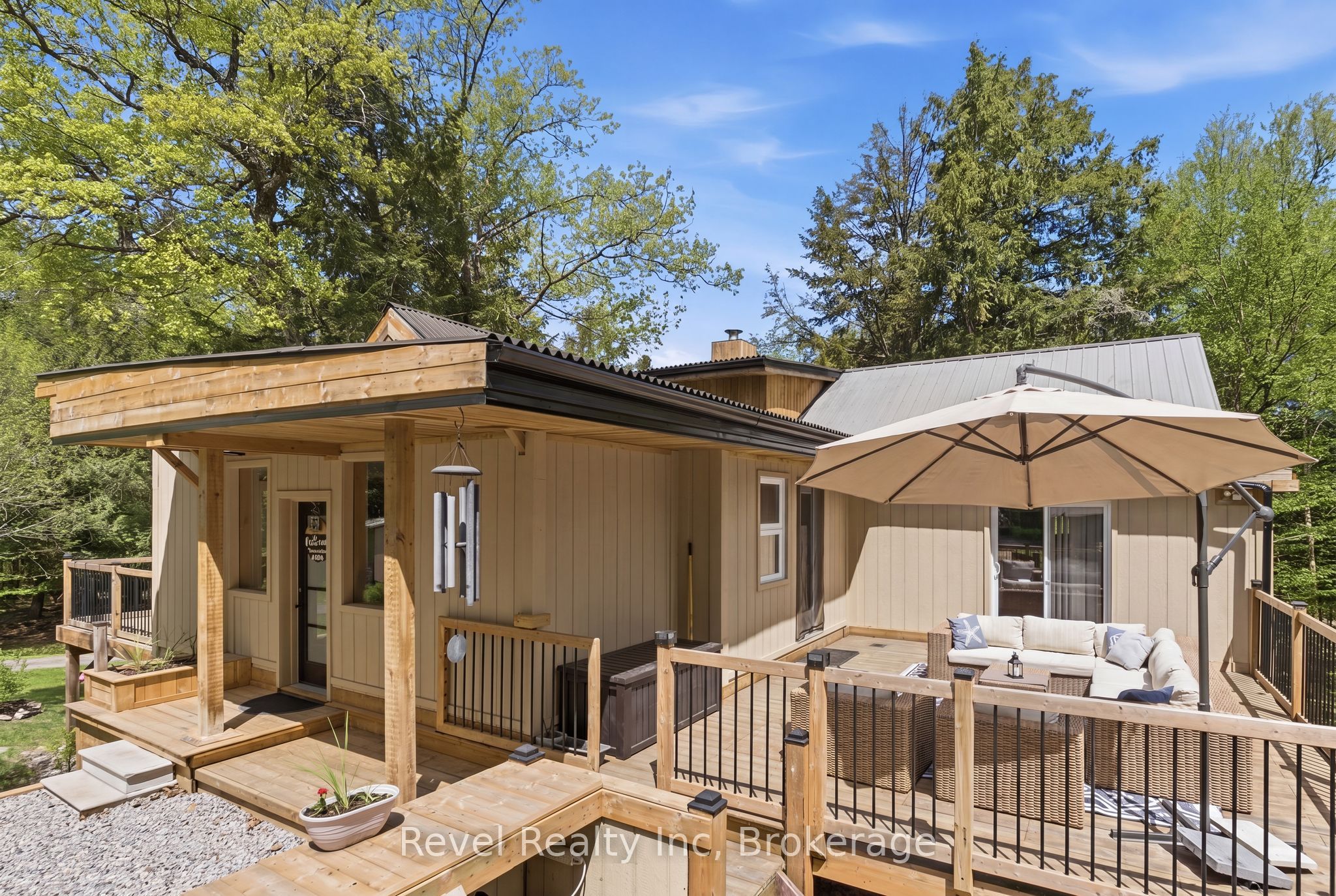 22 Camp Road Property Photo 1