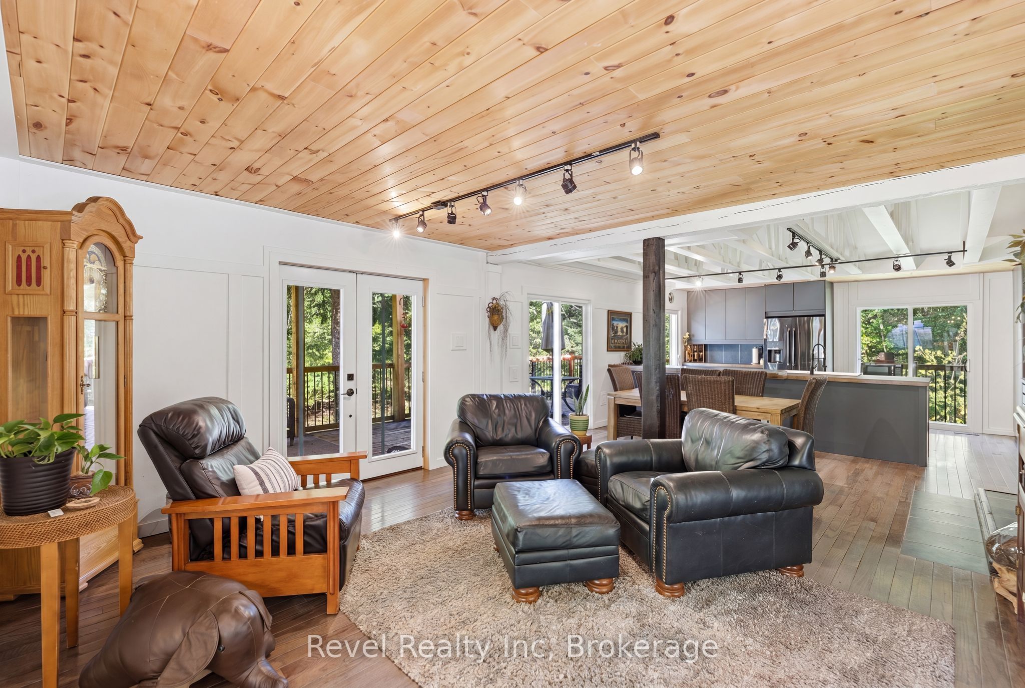 22 Camp Road Property Photo 10