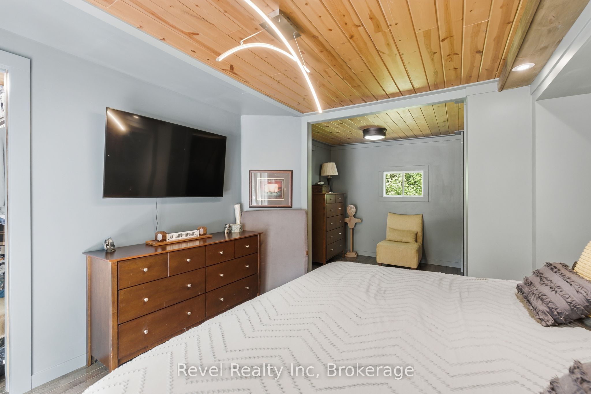 22 Camp Road Property Photo 15