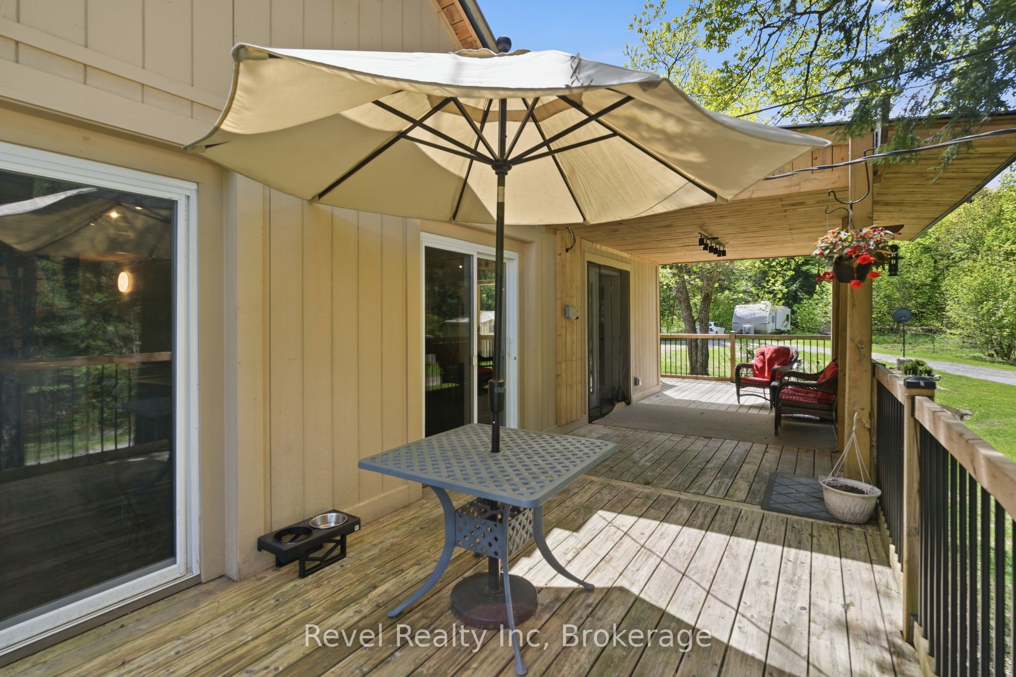 22 Camp Road Property Photo 28