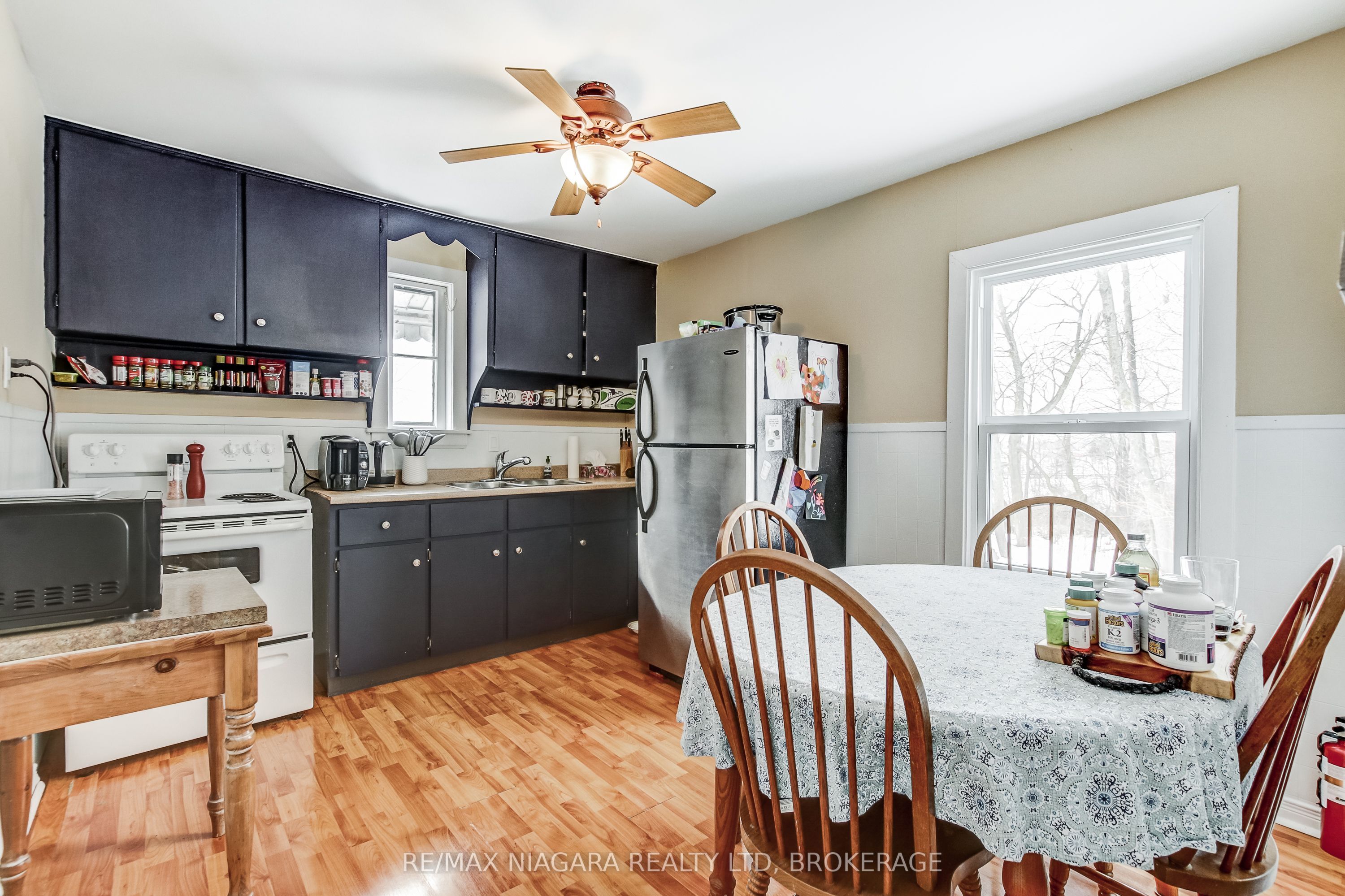 8 Catharine Street Property Photo 8