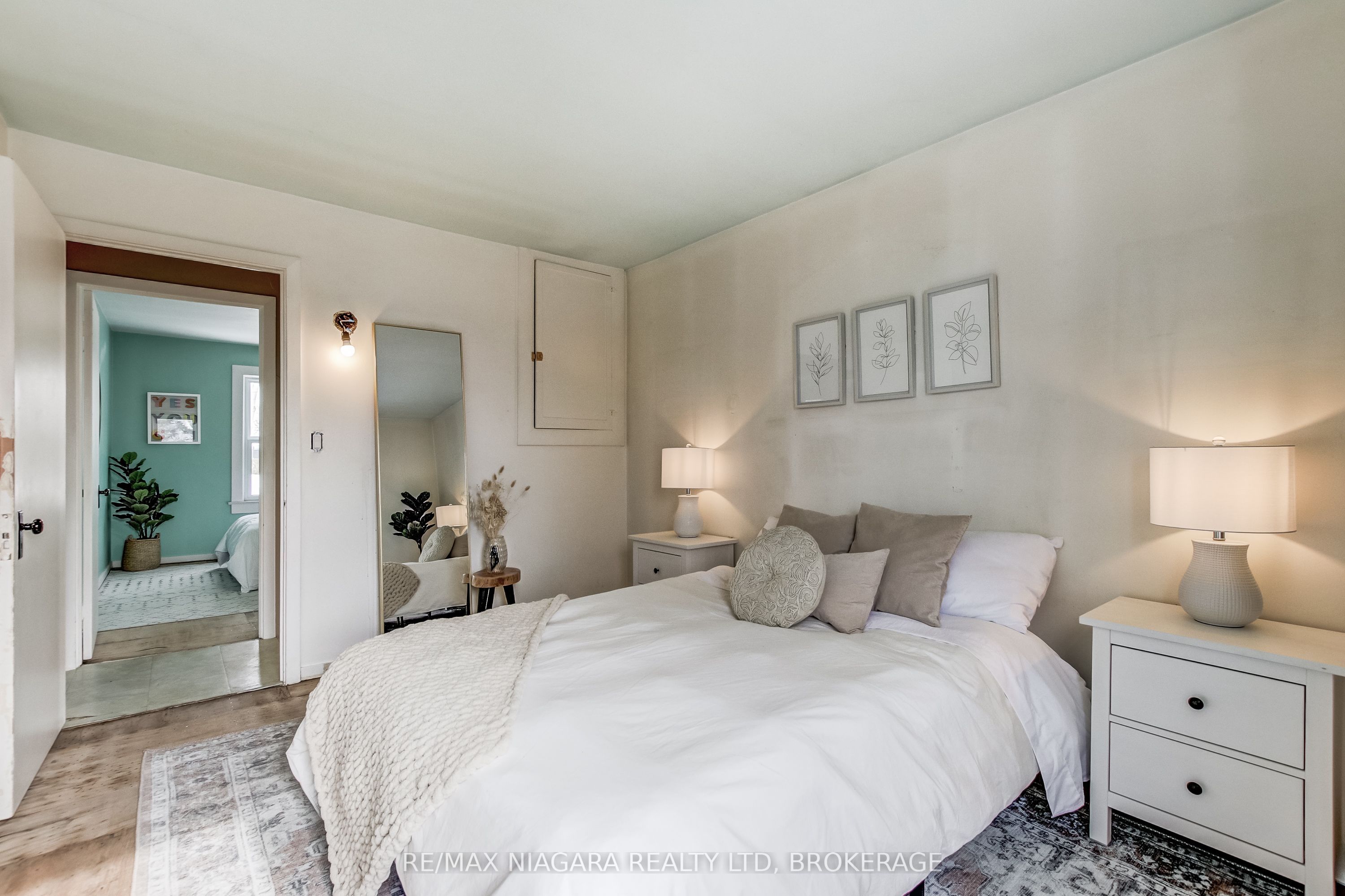8 Catharine Street Property Photo 48