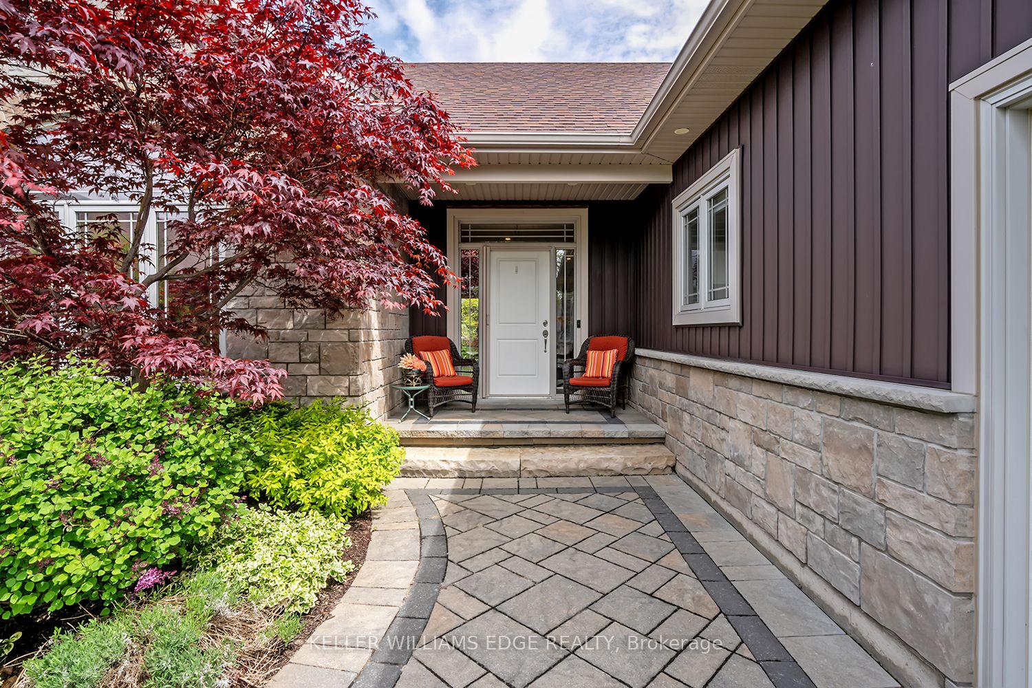 49 Postma Drive Property Photo 4