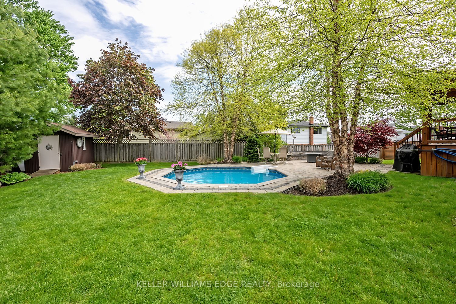 49 Postma Drive Property Photo 34