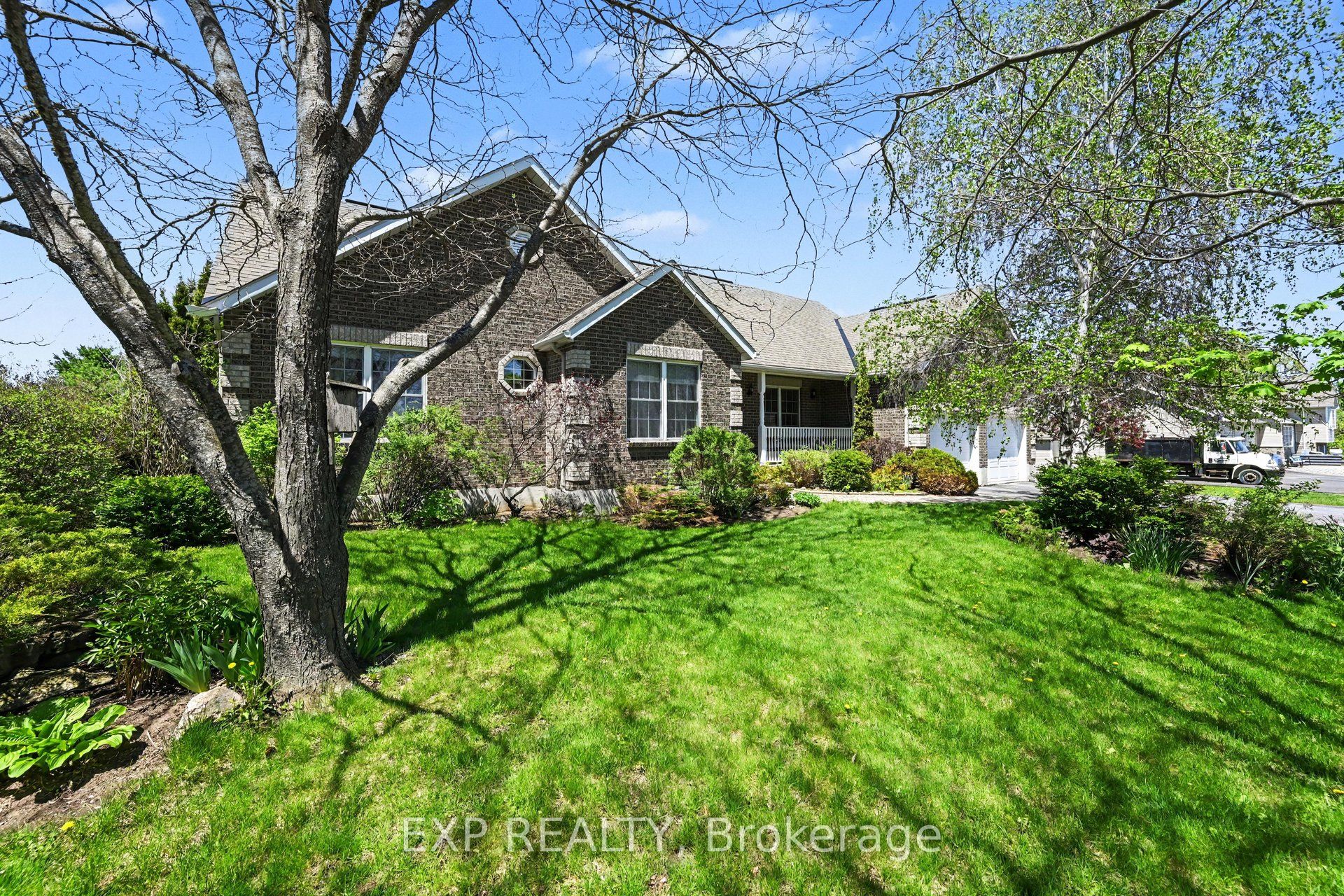 149 Heather Crescent Property Photo 1