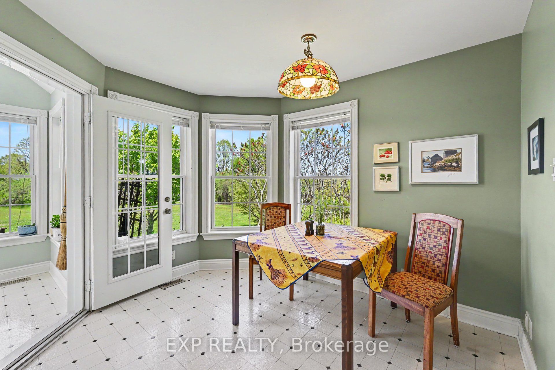 149 Heather Crescent Property Photo 10