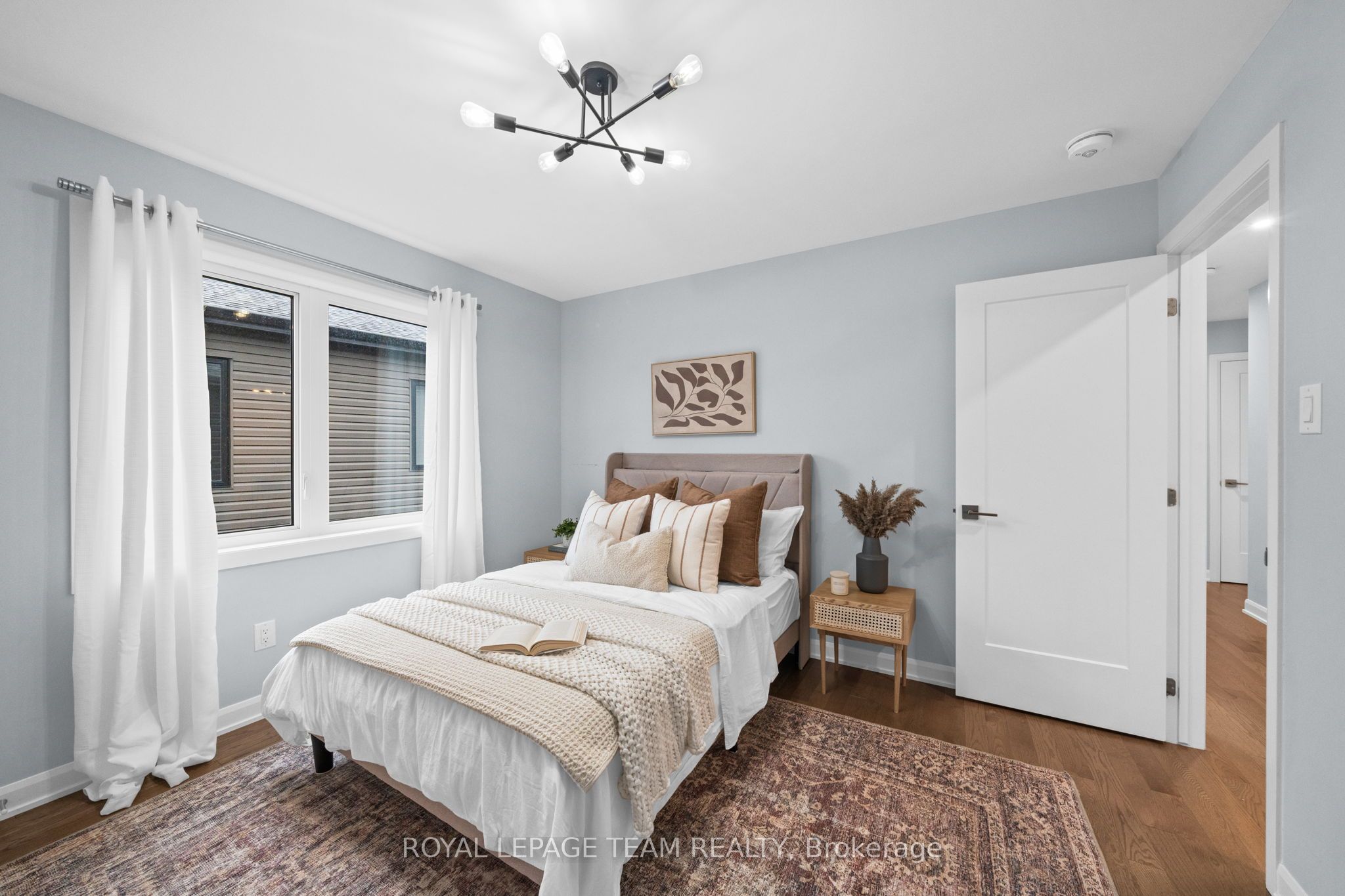 1007 Offley Road Property Photo 31