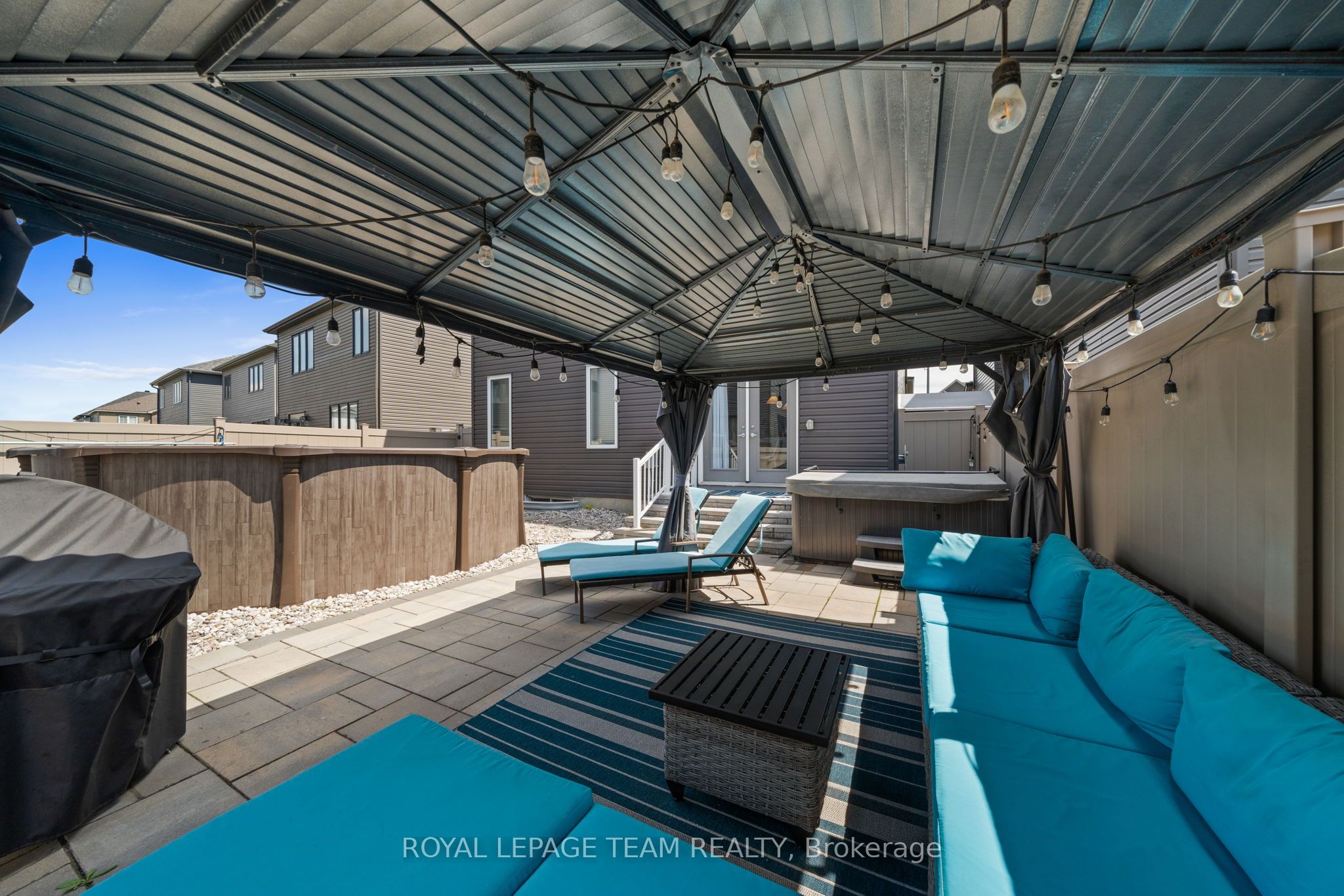 1007 Offley Road Property Photo 42
