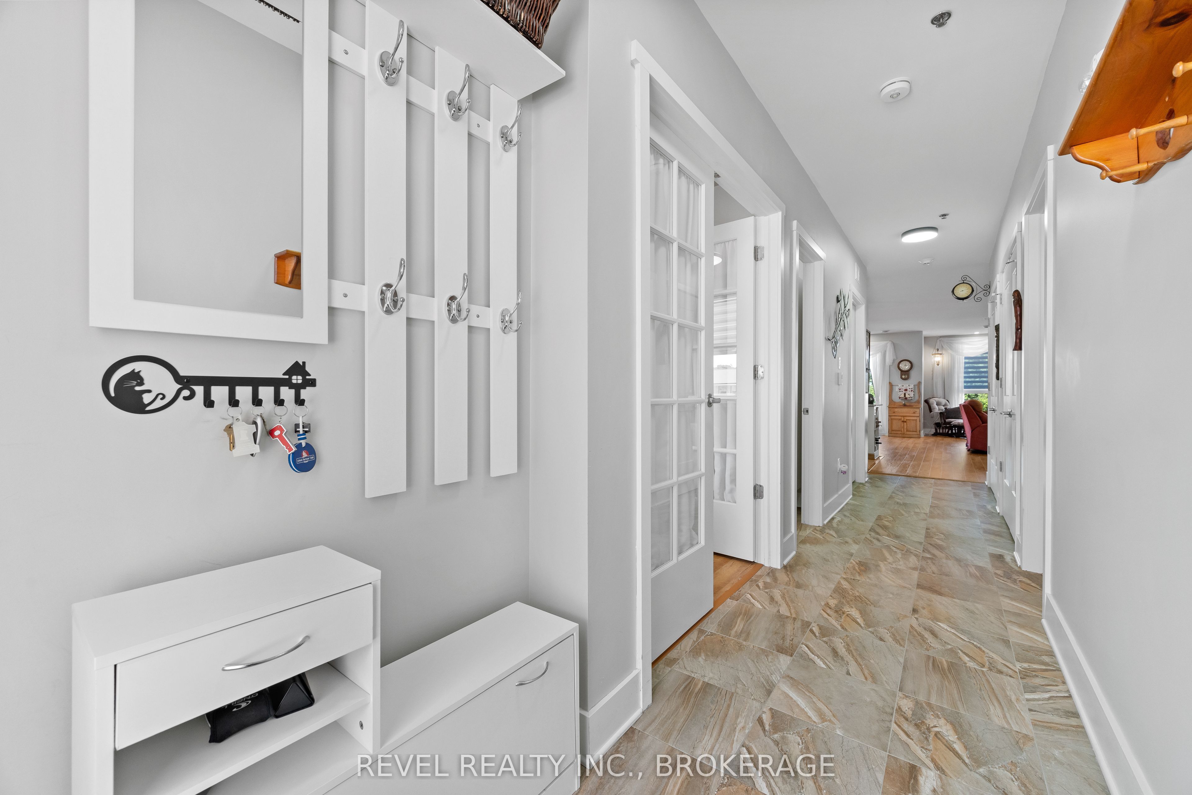 130 Water Street E 14 Property Photo 7