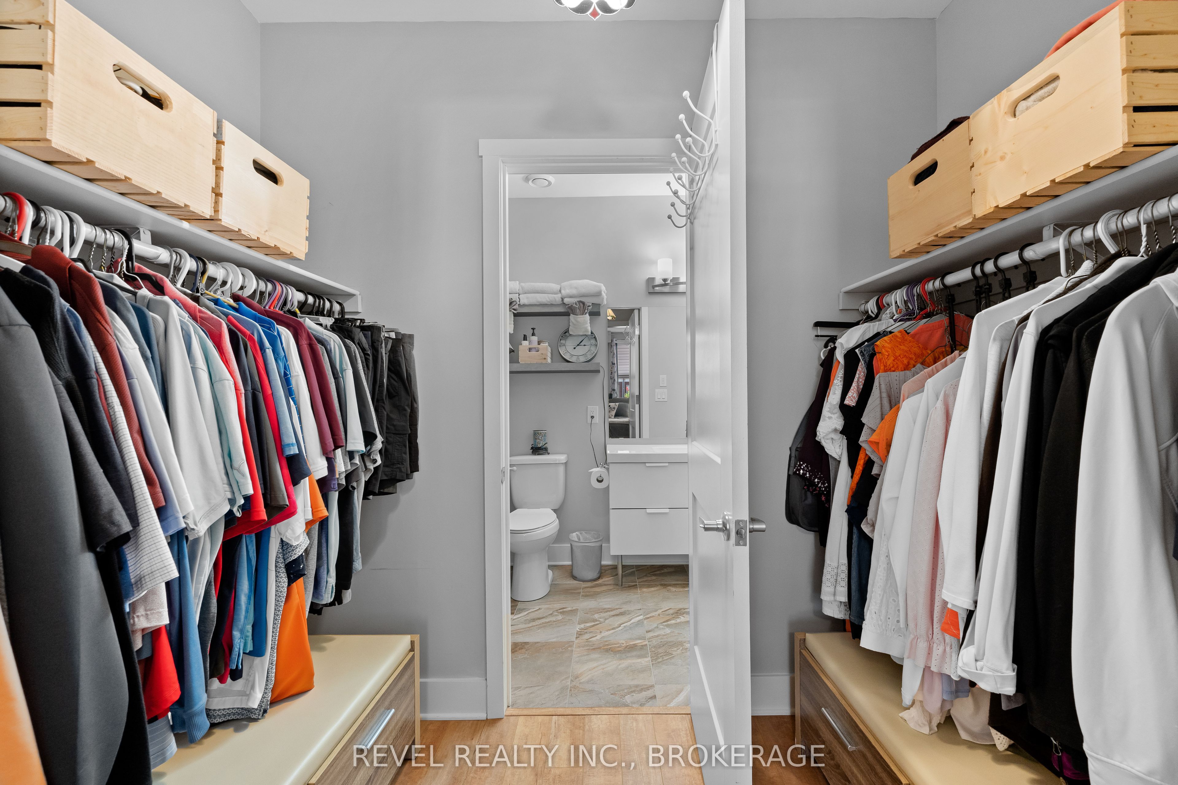 130 Water Street E 14 Property Photo 13