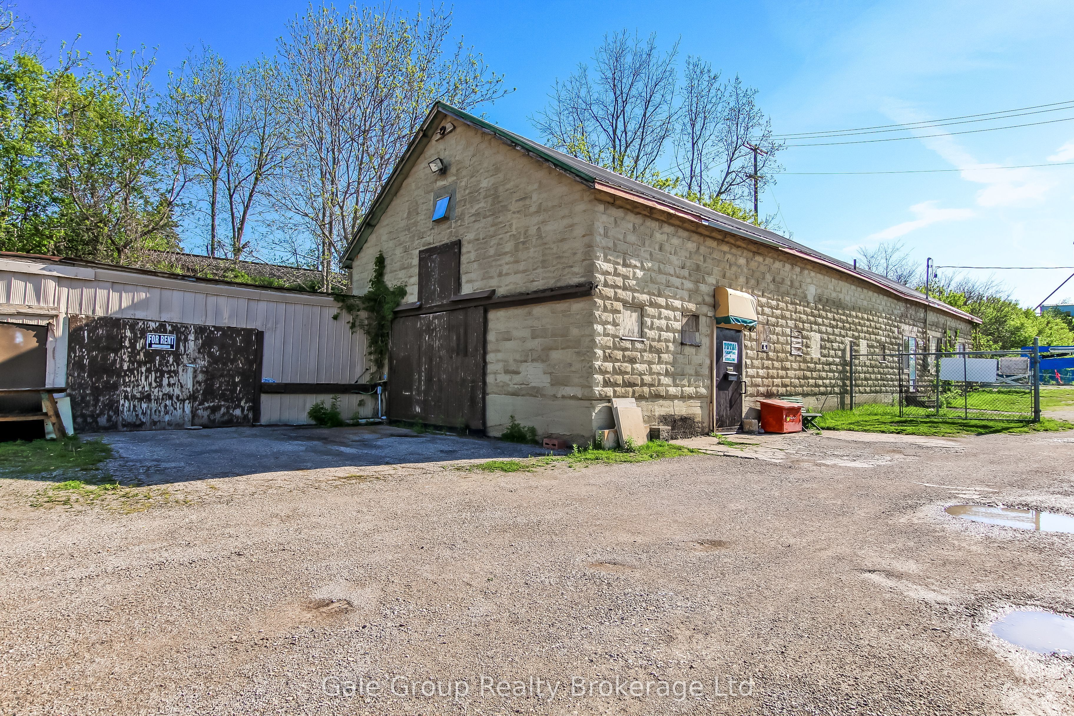 100 Butler Street B Property Photo 1