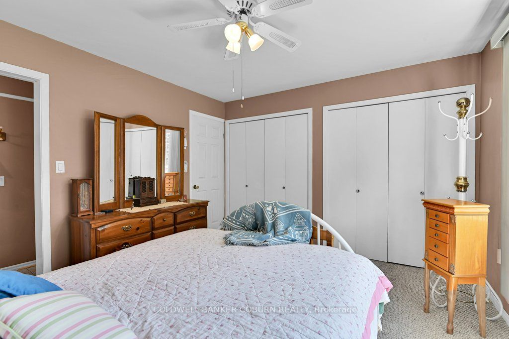 10 Manning Road Property Photo 21