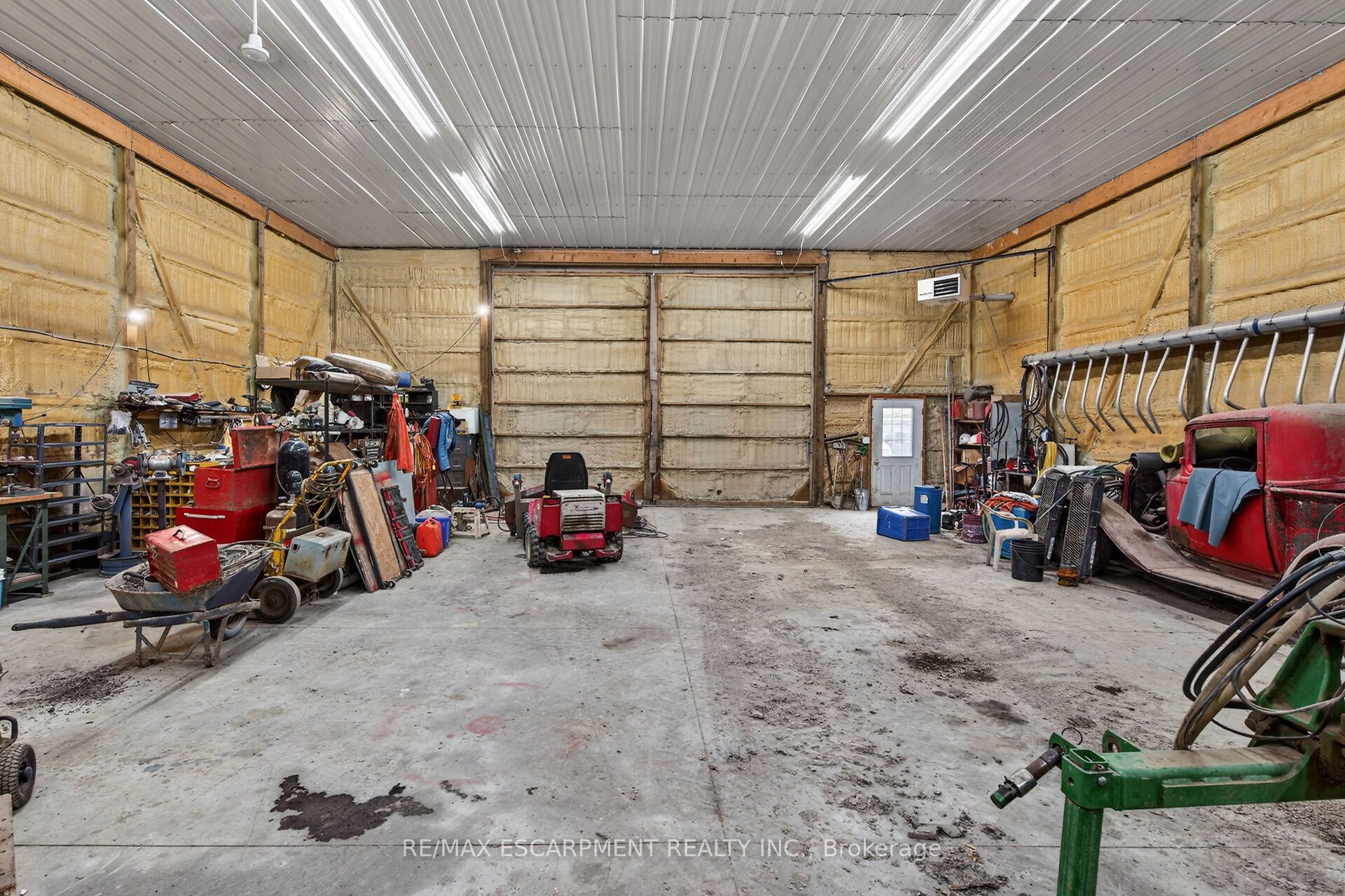 1054 Townline Road E Property Photo 31