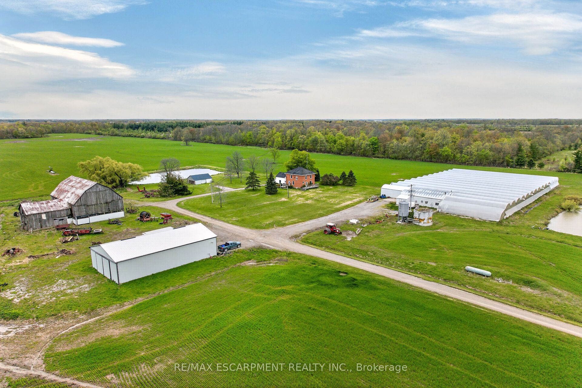 1054 Townline Road E Property Photo 42