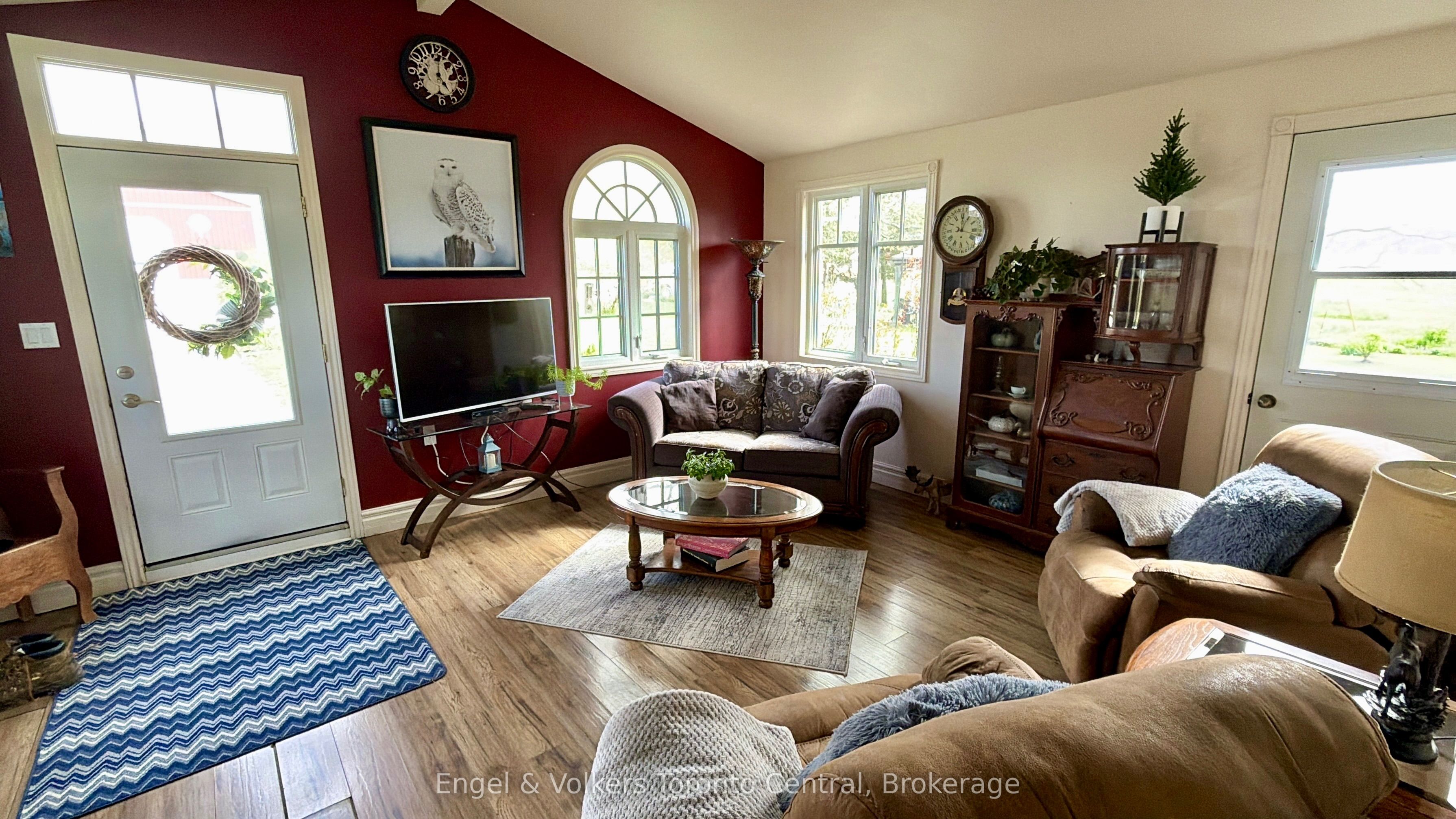 268 Fox Ridge Road Property Photo 6