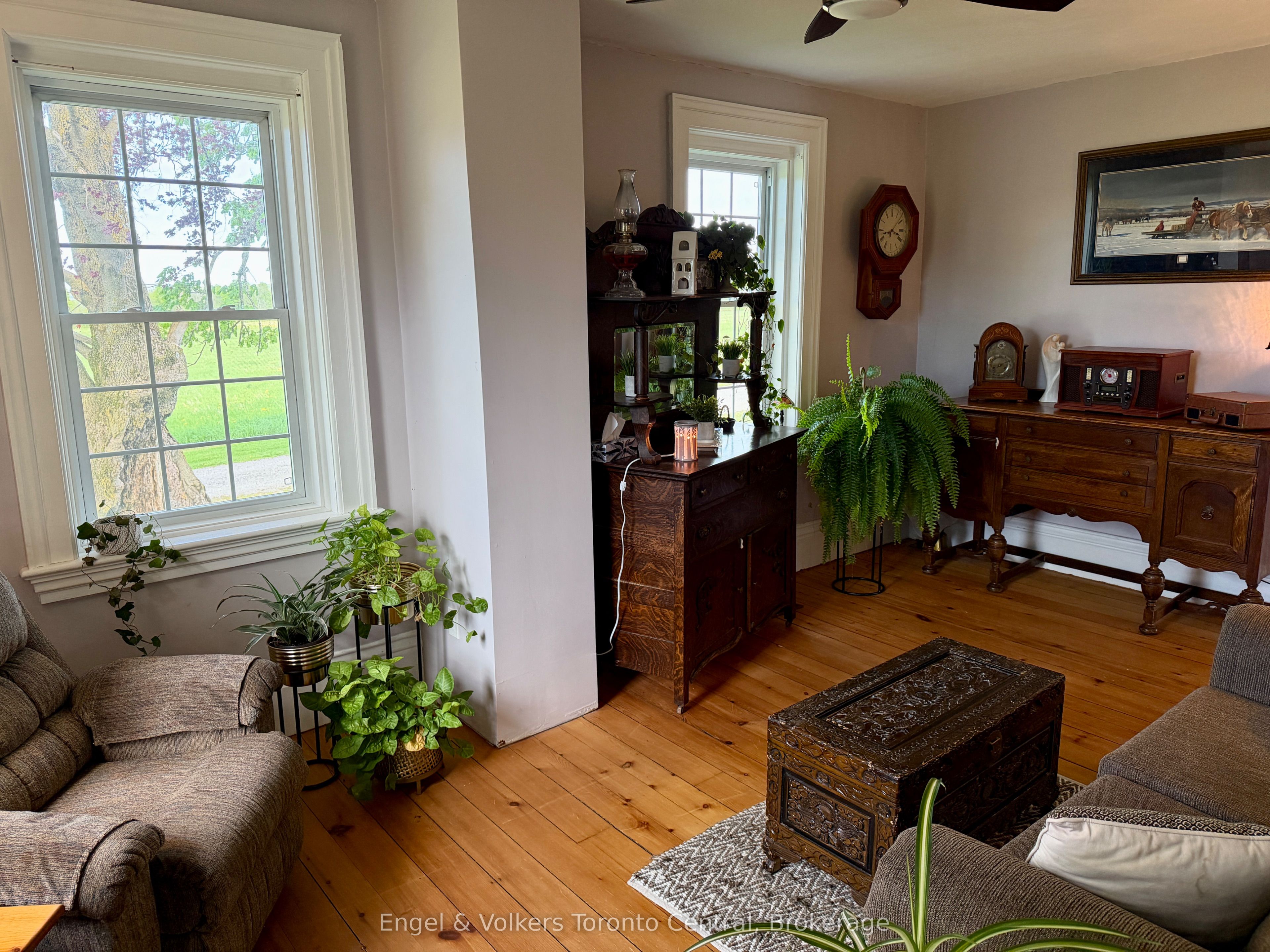 268 Fox Ridge Road Property Photo 8