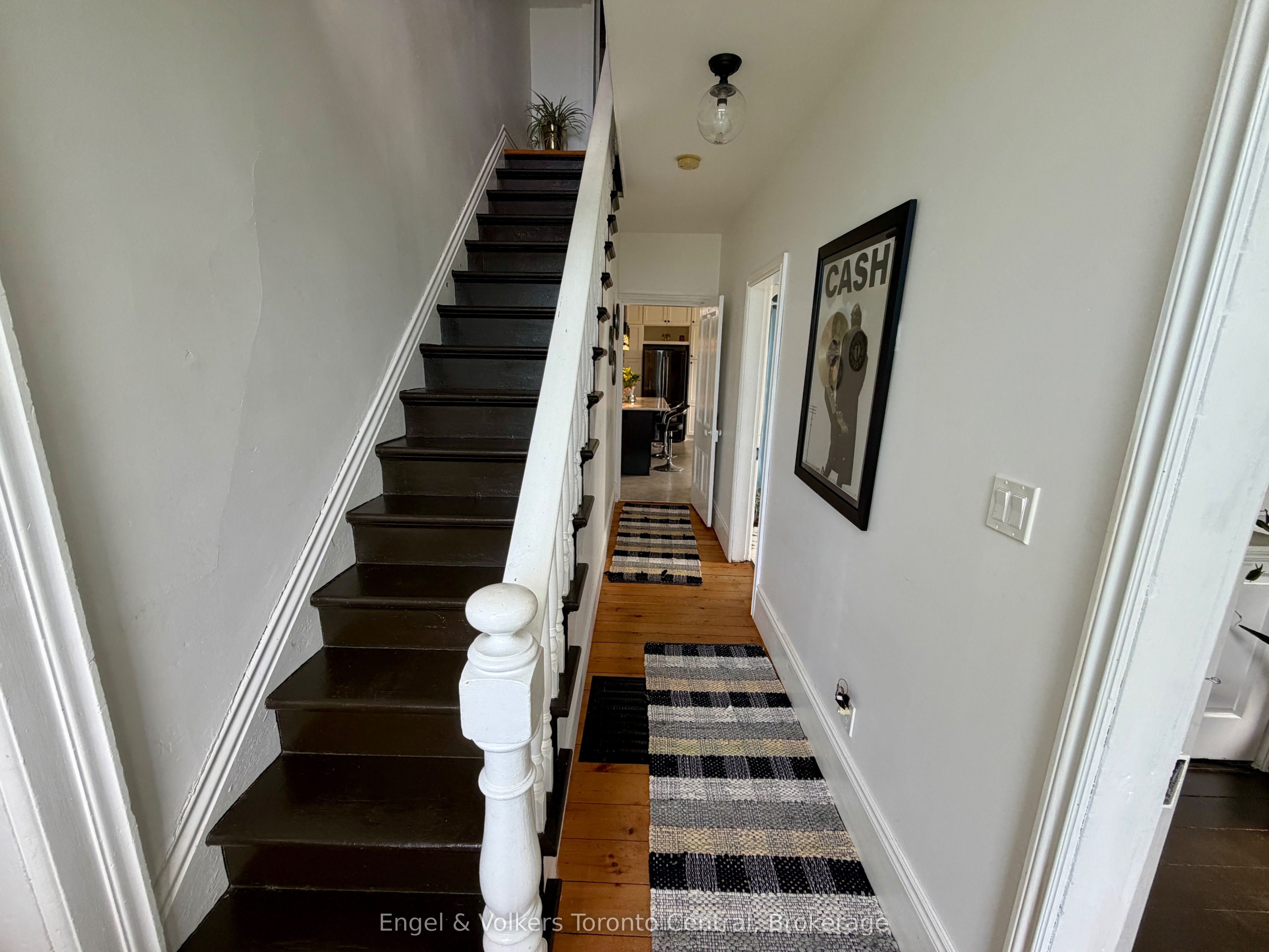 268 Fox Ridge Road Property Photo 9