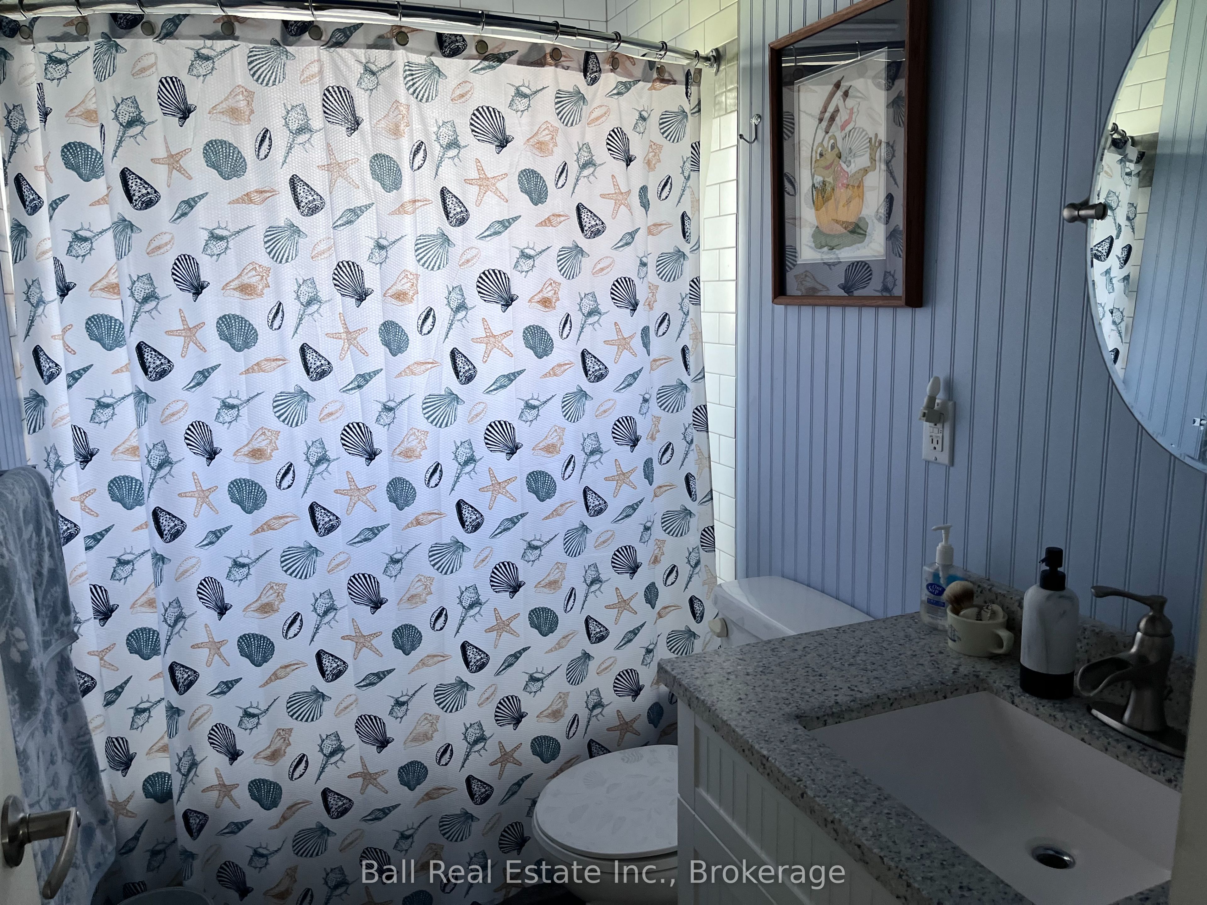 98 George Street E Property Photo 13