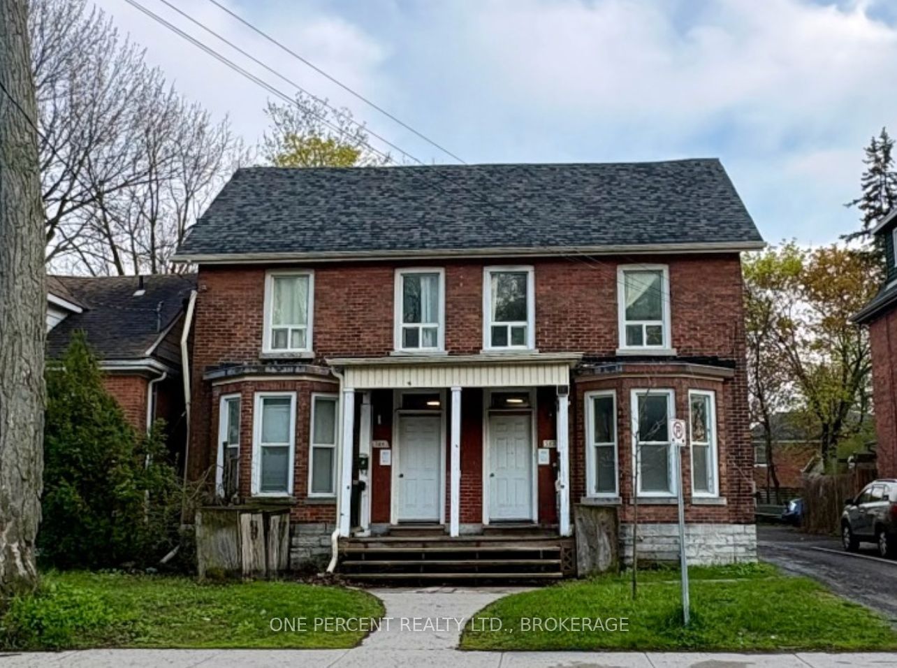 382 Earl Street 3 Property Photo 1