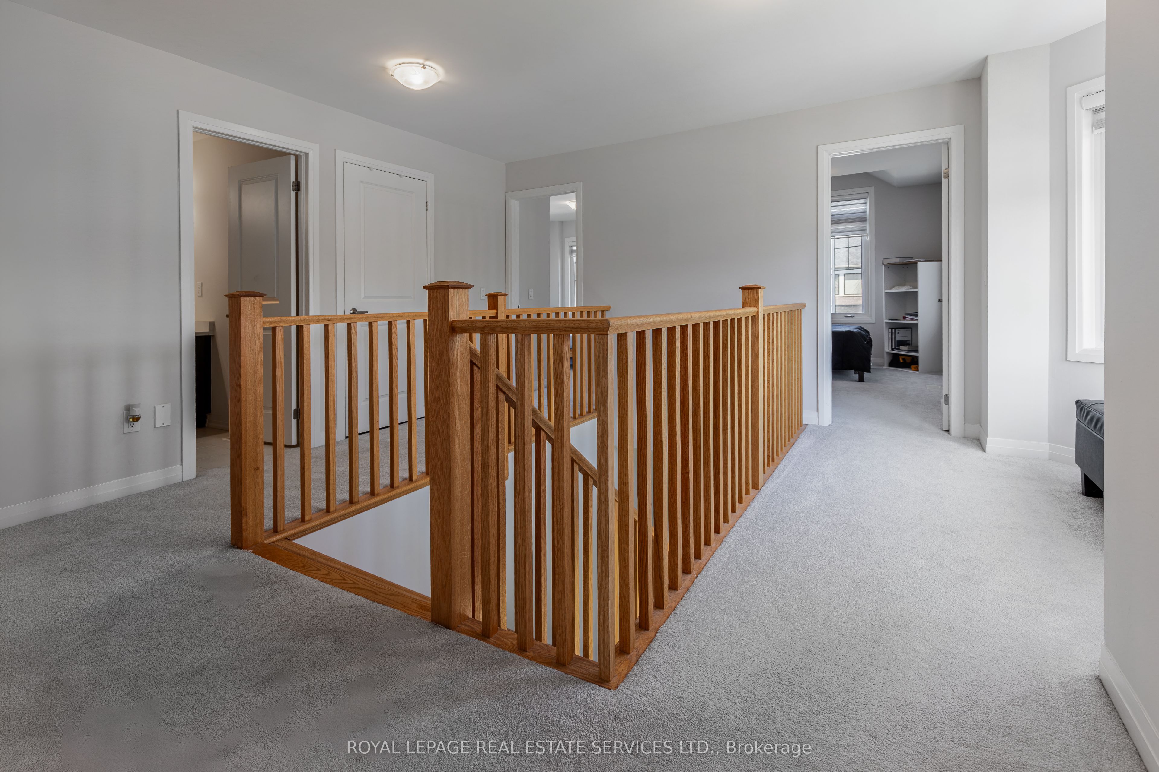 256 Rosebury Way Property Photo 9