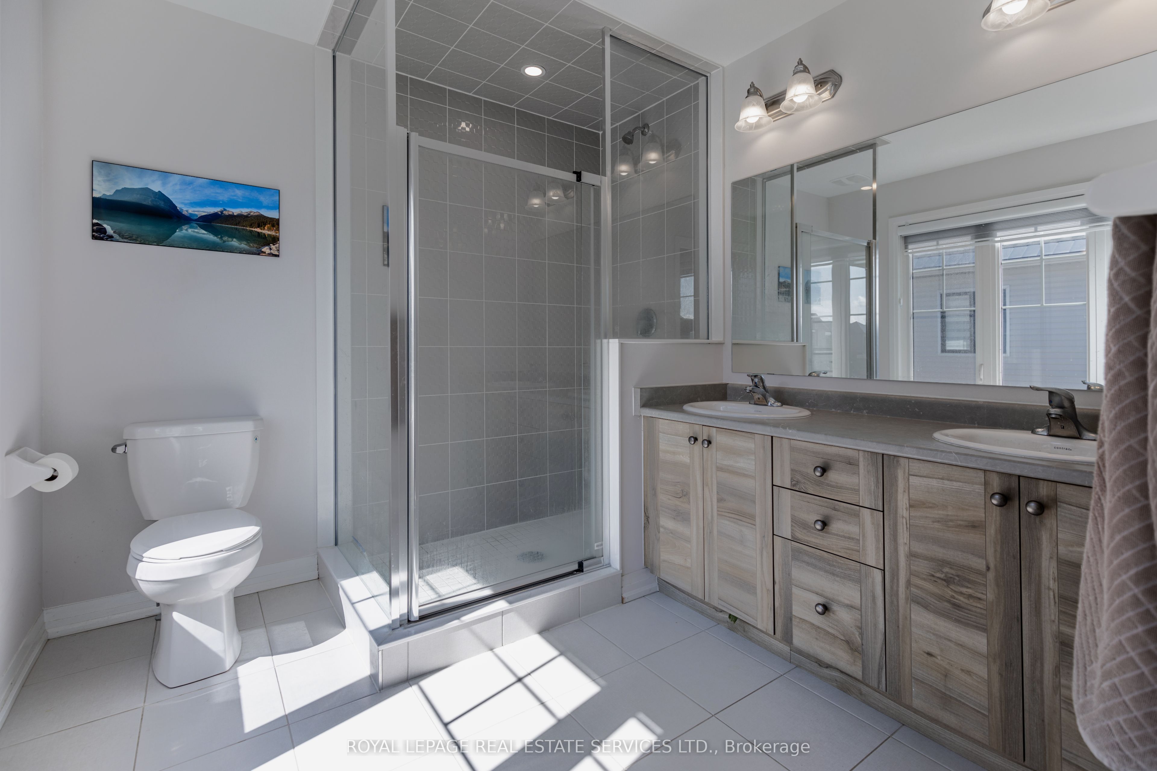256 Rosebury Way Property Photo 12