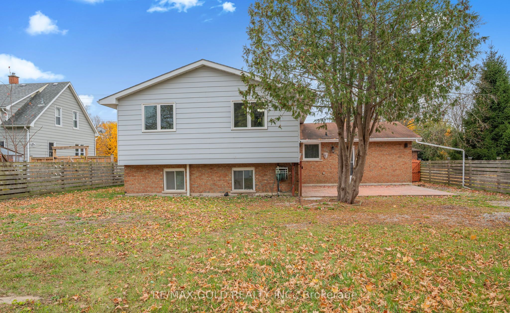21990 Hagerty Road Property Photo 4