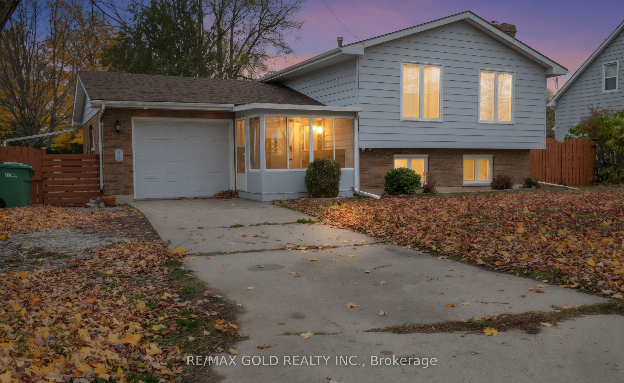 21990 Hagerty Road Property Photo 21