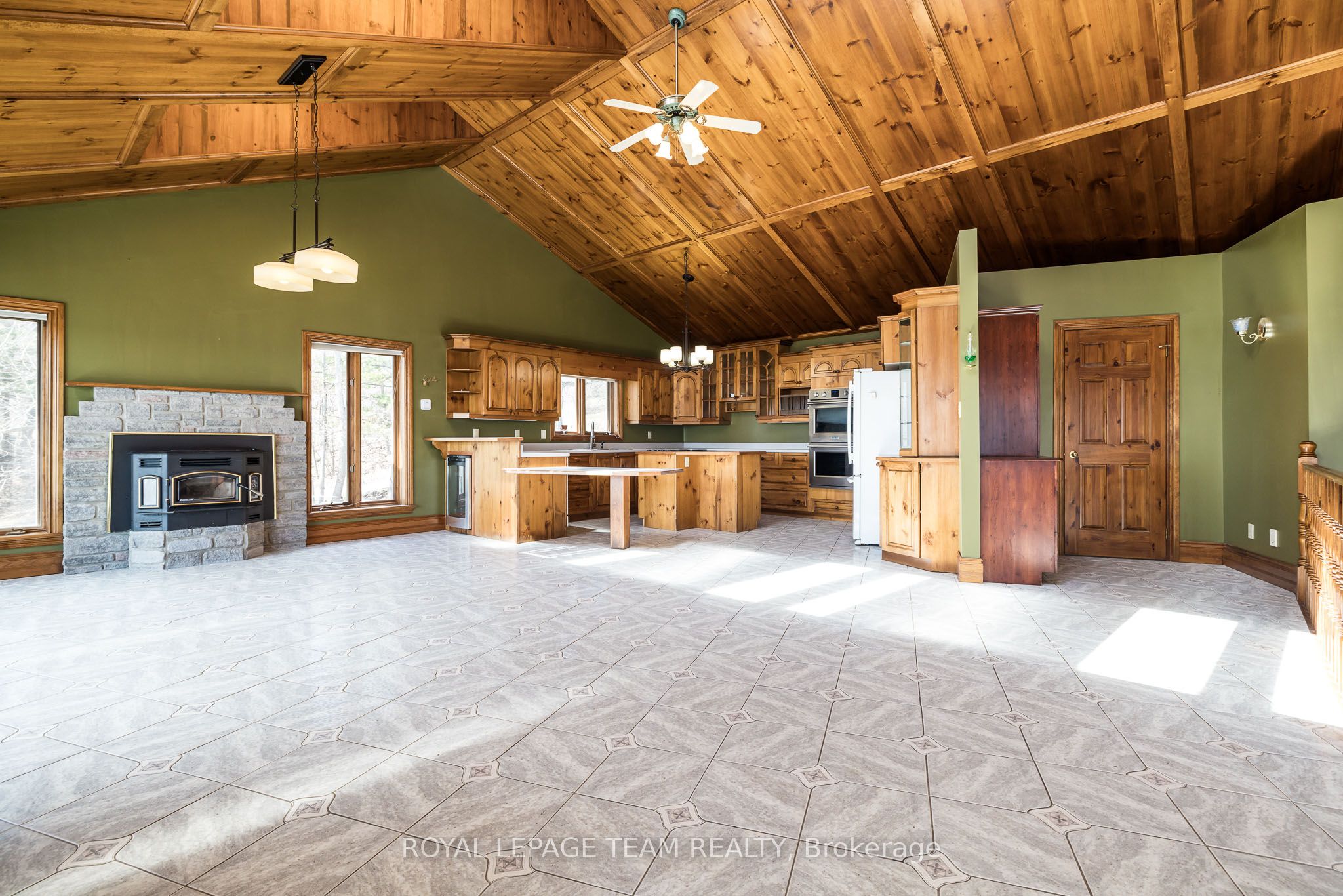 605 Big Rideau North Shore Road Property Photo 7