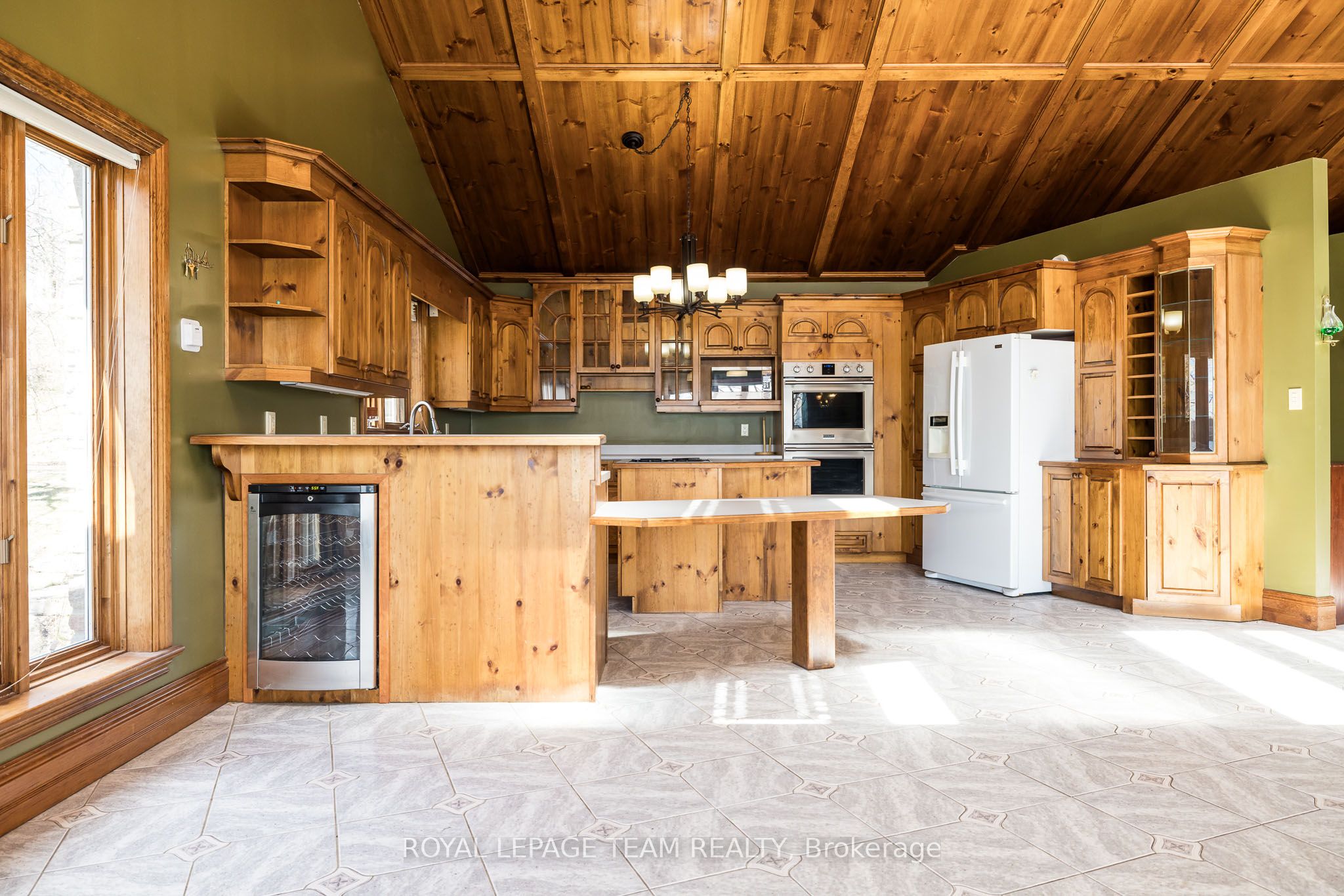 605 Big Rideau North Shore Road Property Photo 8