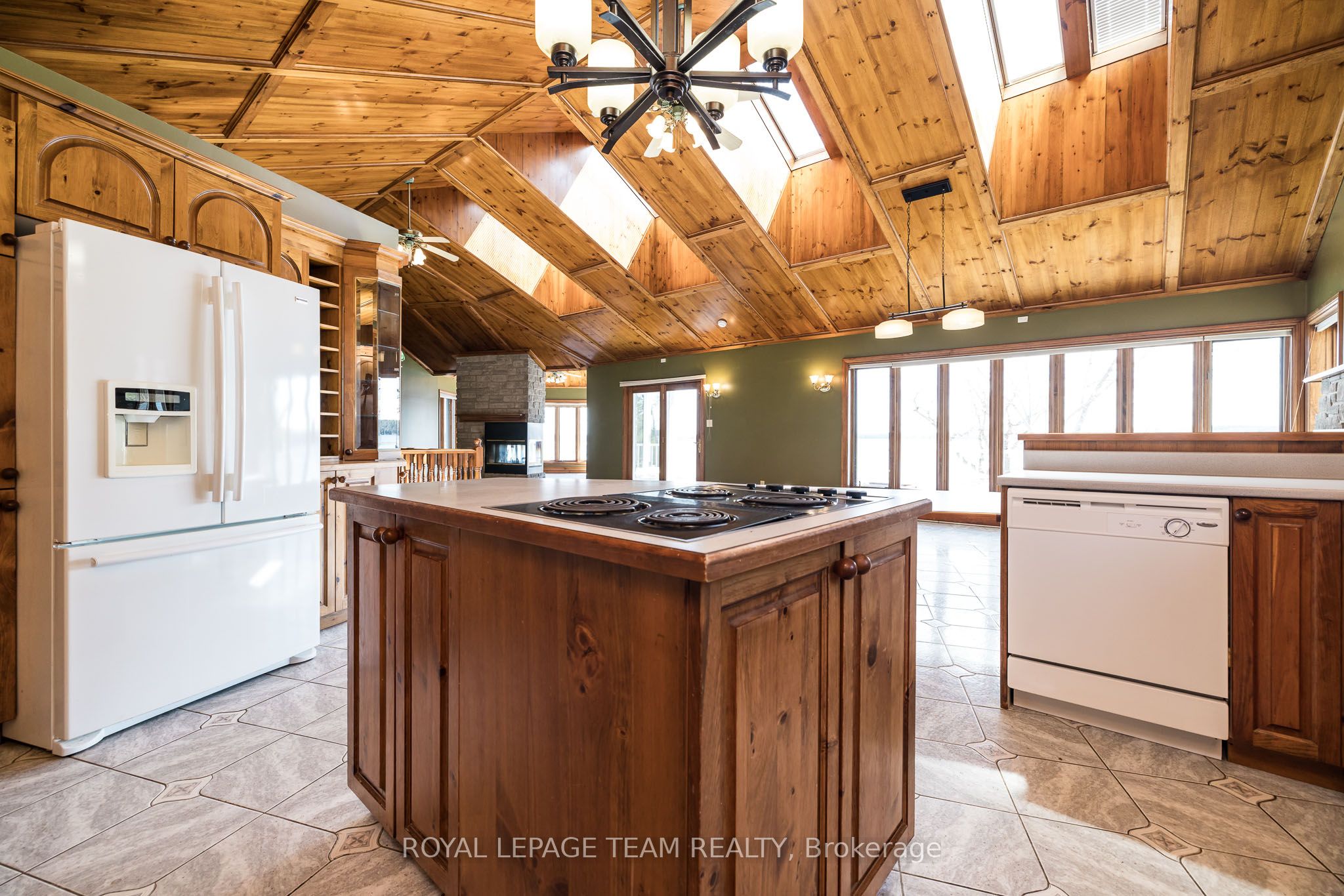 605 Big Rideau North Shore Road Property Photo 10