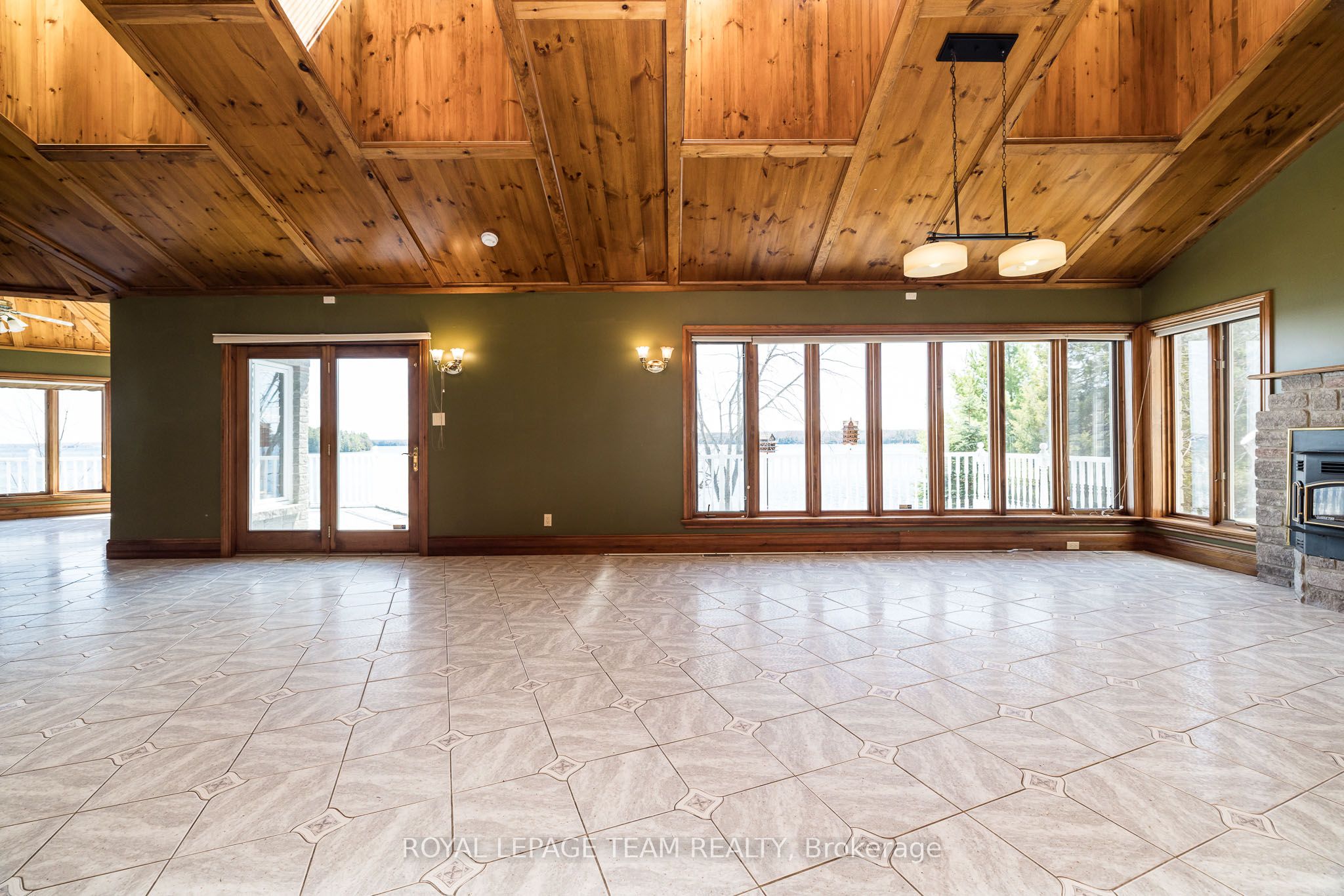605 Big Rideau North Shore Road Property Photo 11