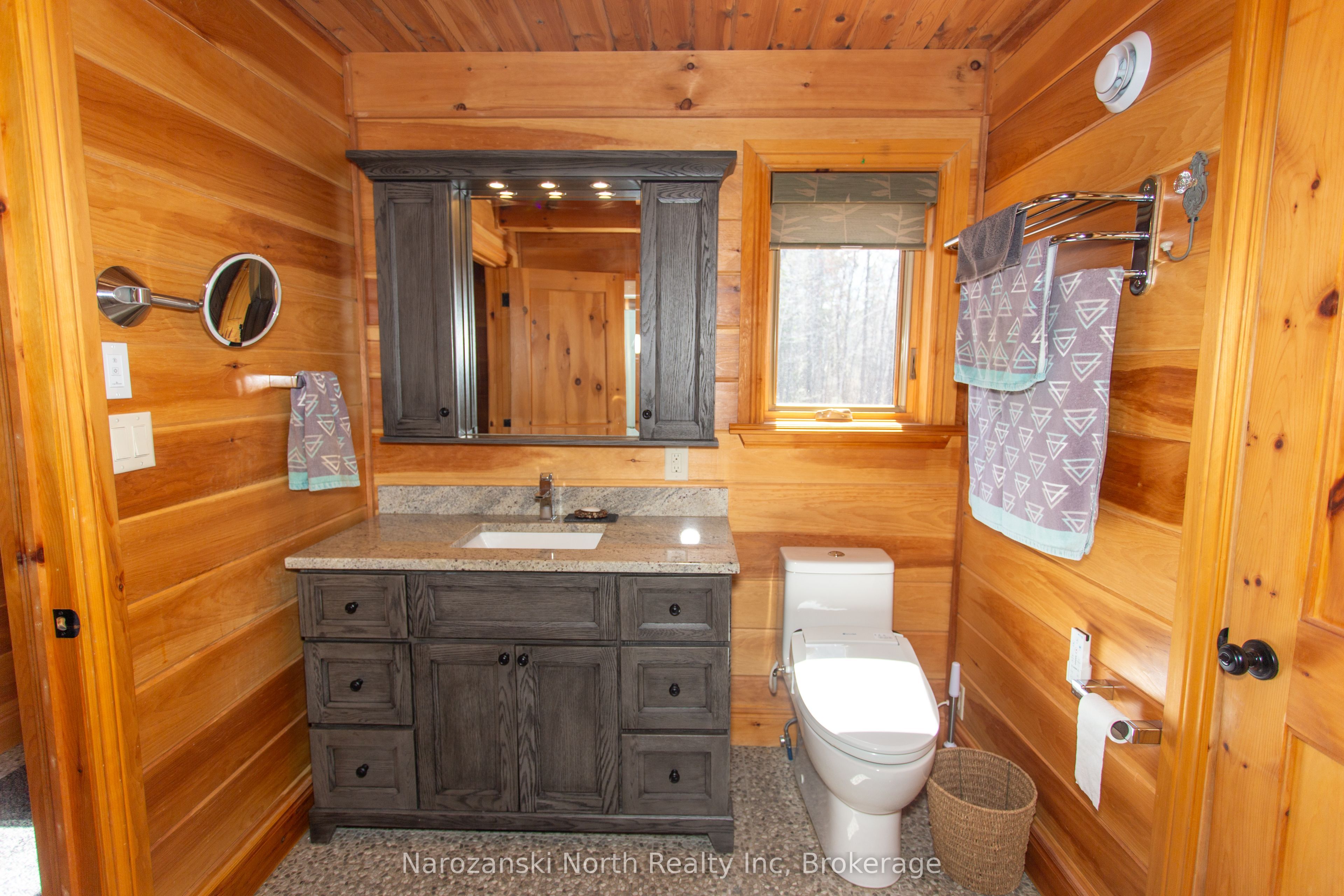 69 C Dumart Private Property Photo 13