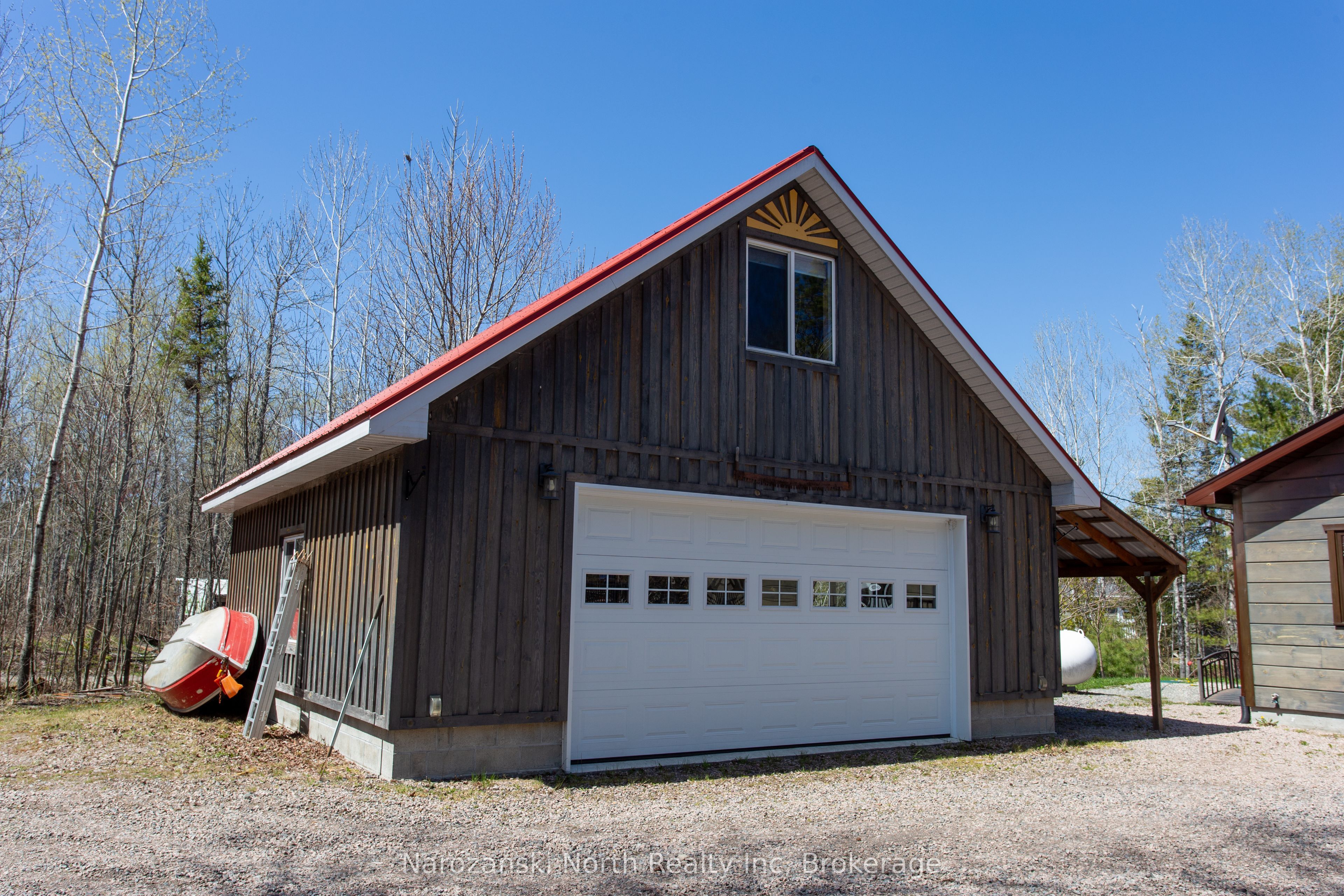69 C Dumart Private Property Photo 20