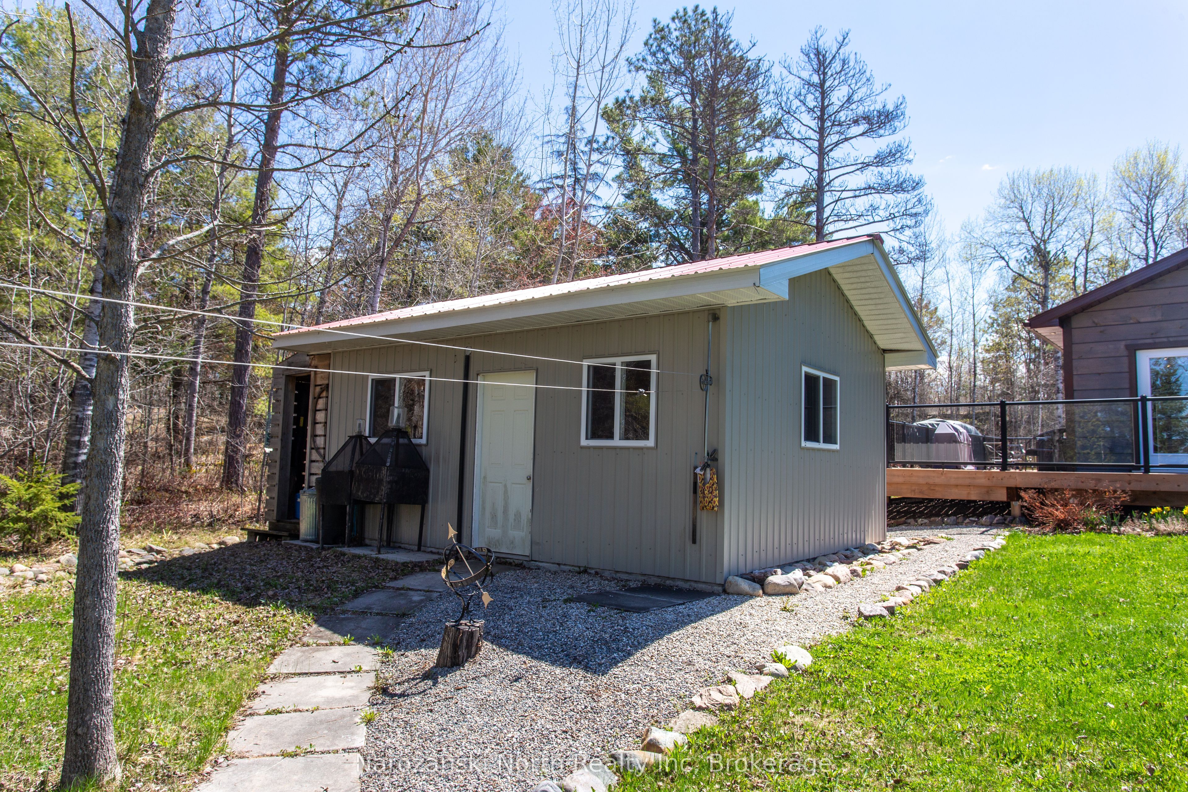69 C Dumart Private Property Photo 24
