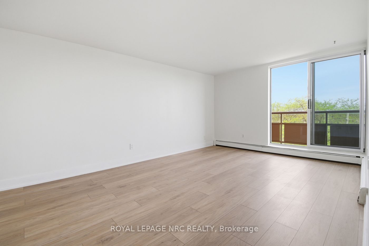 264 Grantham Avenue 507 Property Photo 14