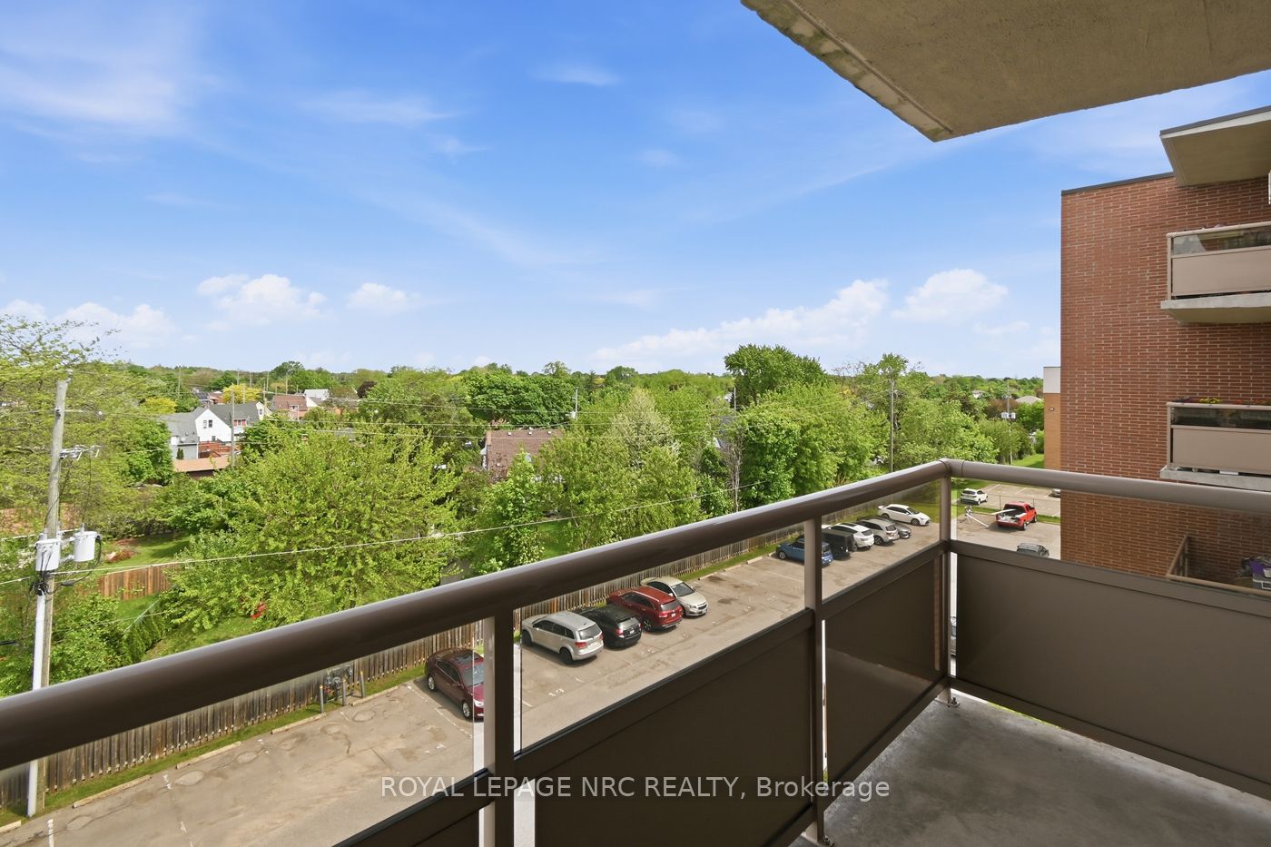 264 Grantham Avenue 507 Property Photo 18