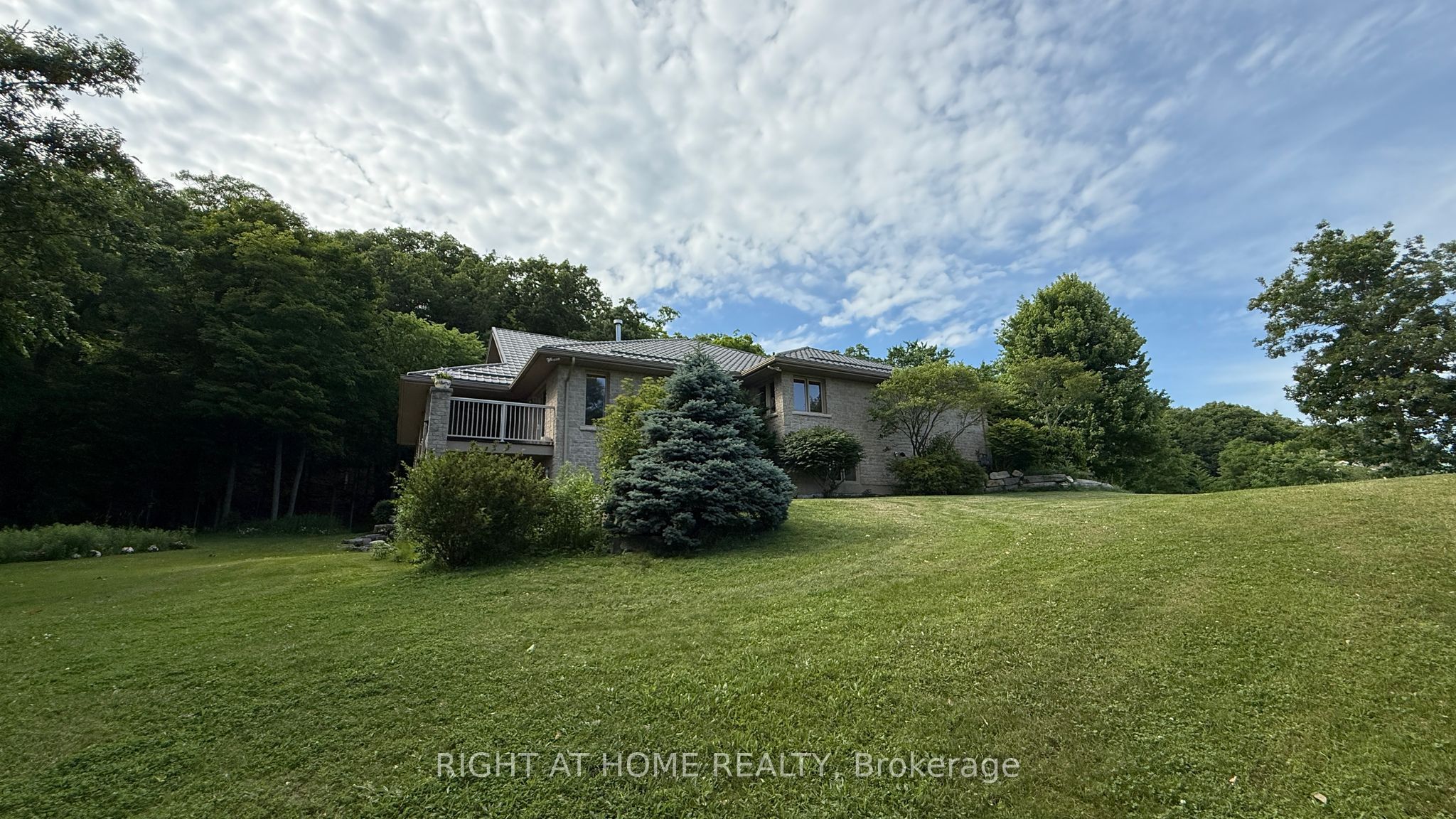 1453 Millenium Court Property Photo 4
