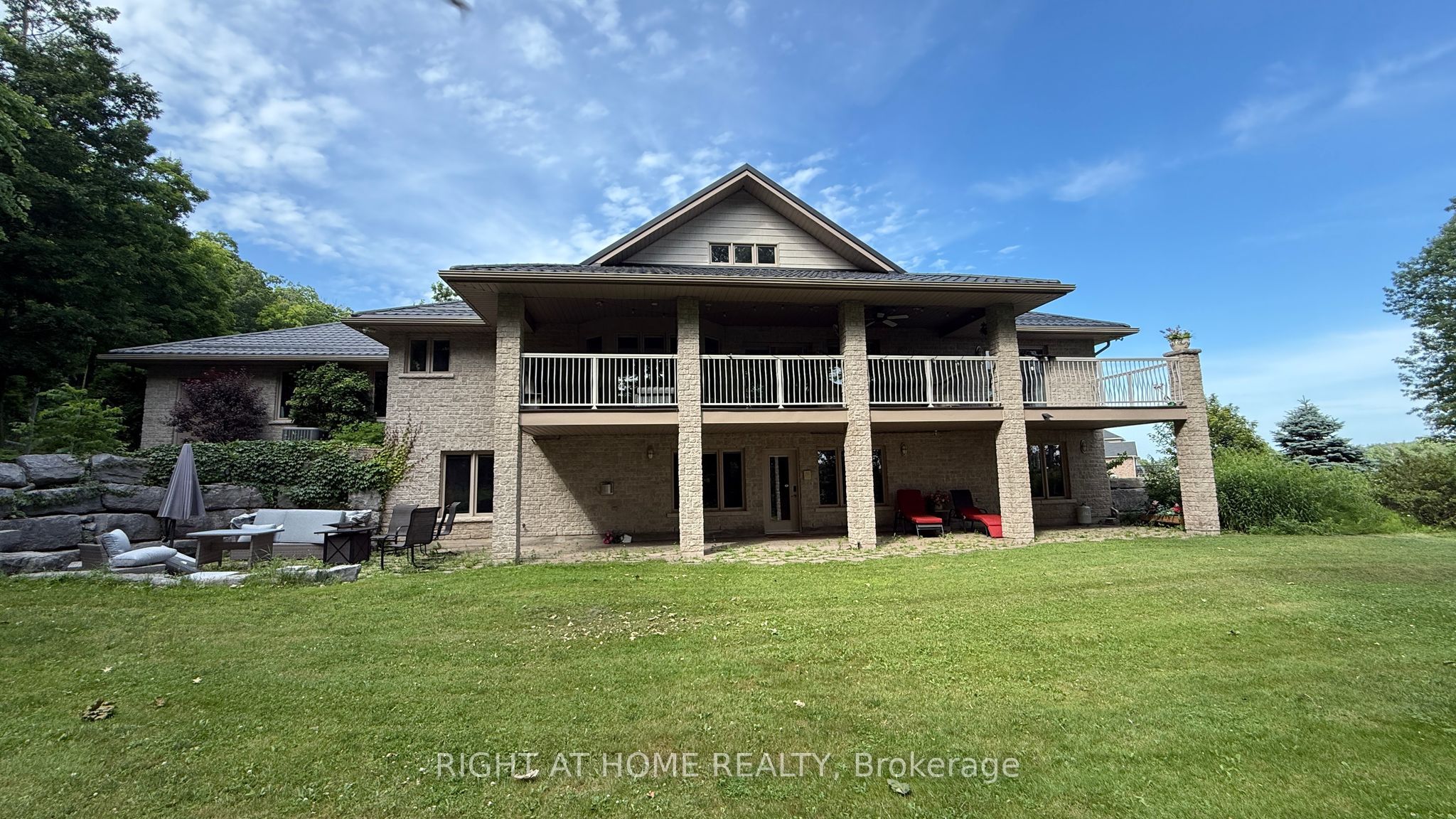 1453 Millenium Court Property Photo 5