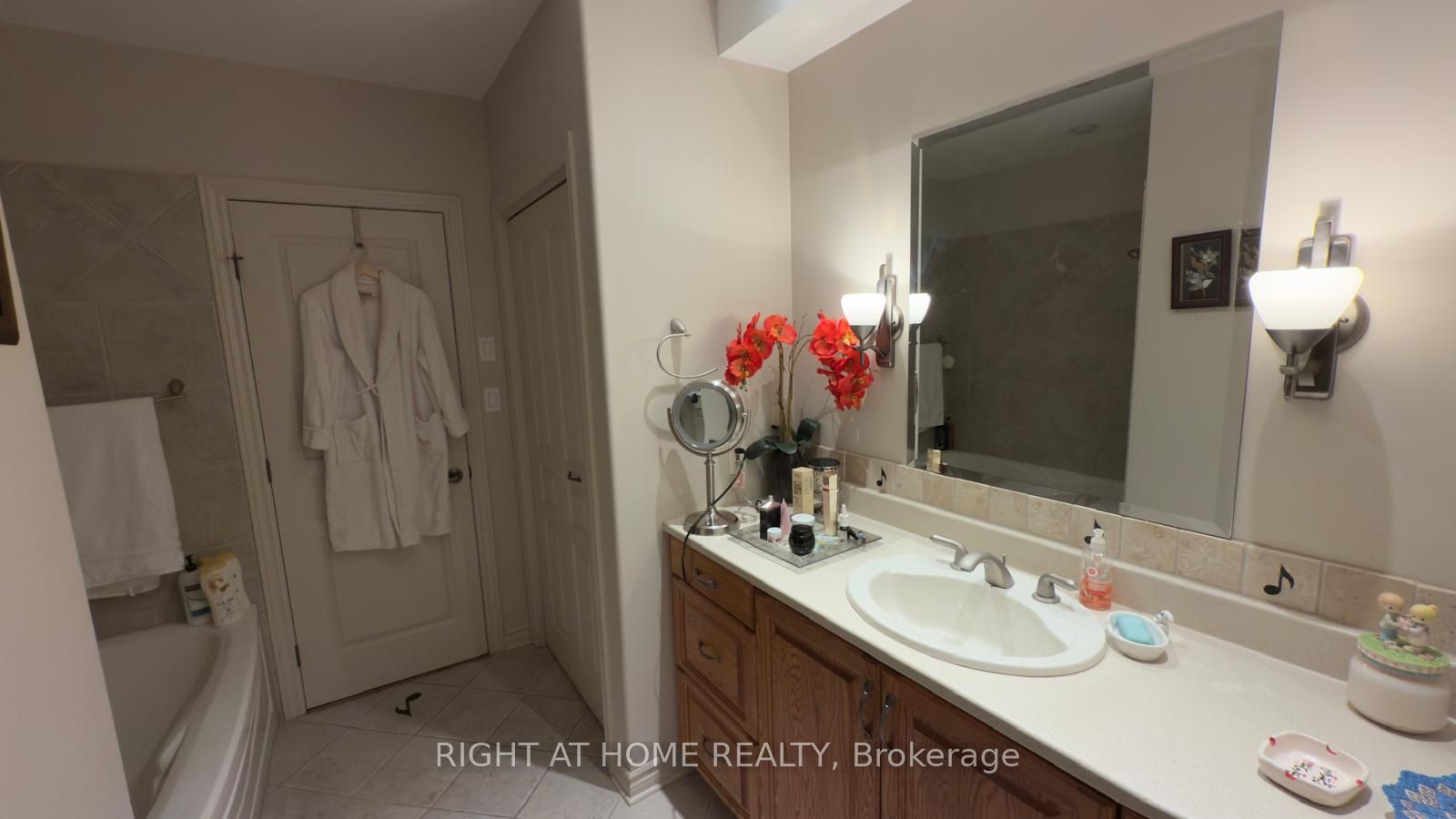 1453 Millenium Court Property Photo 42