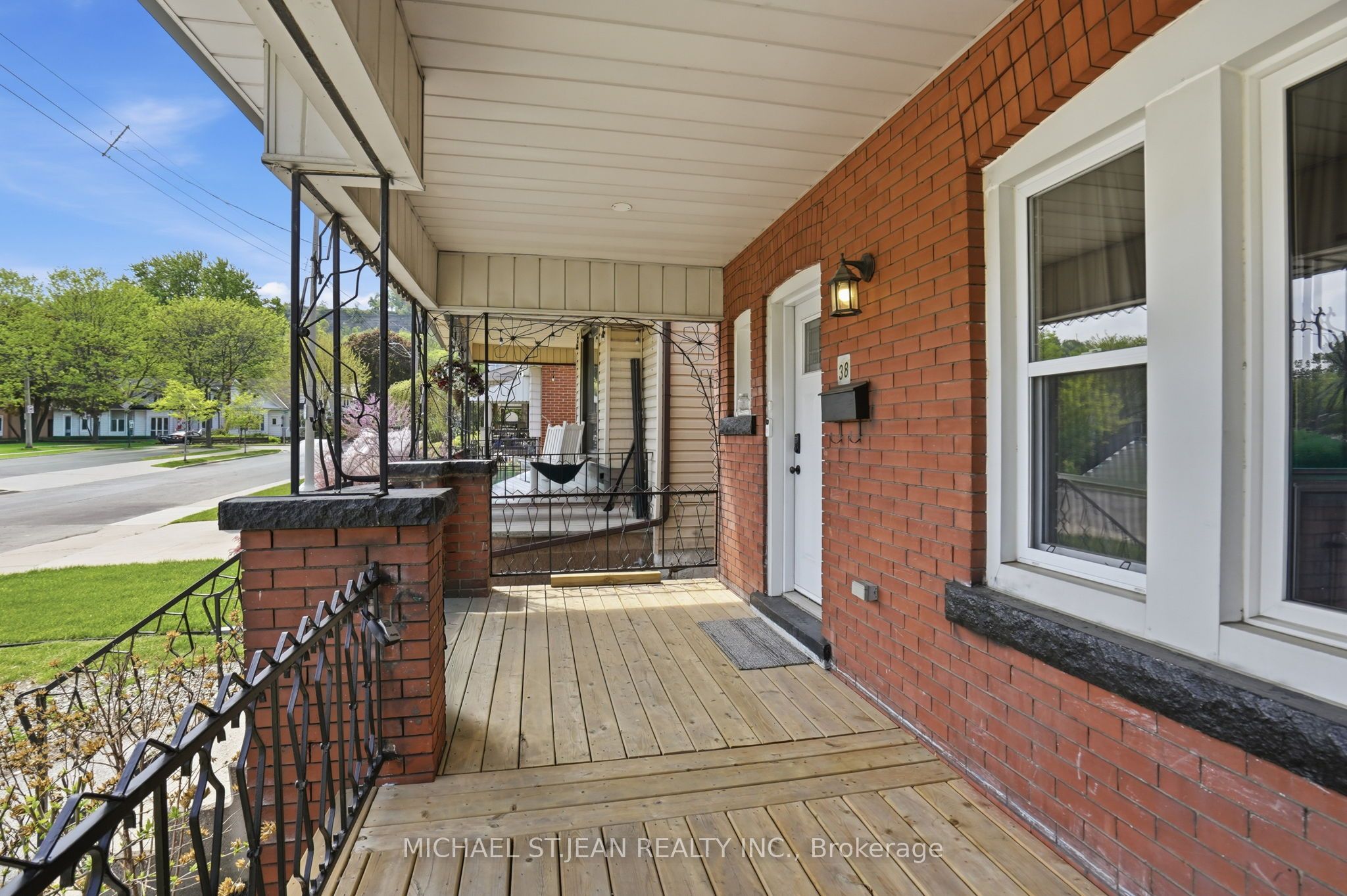 38 Norway Avenue Property Photo 3
