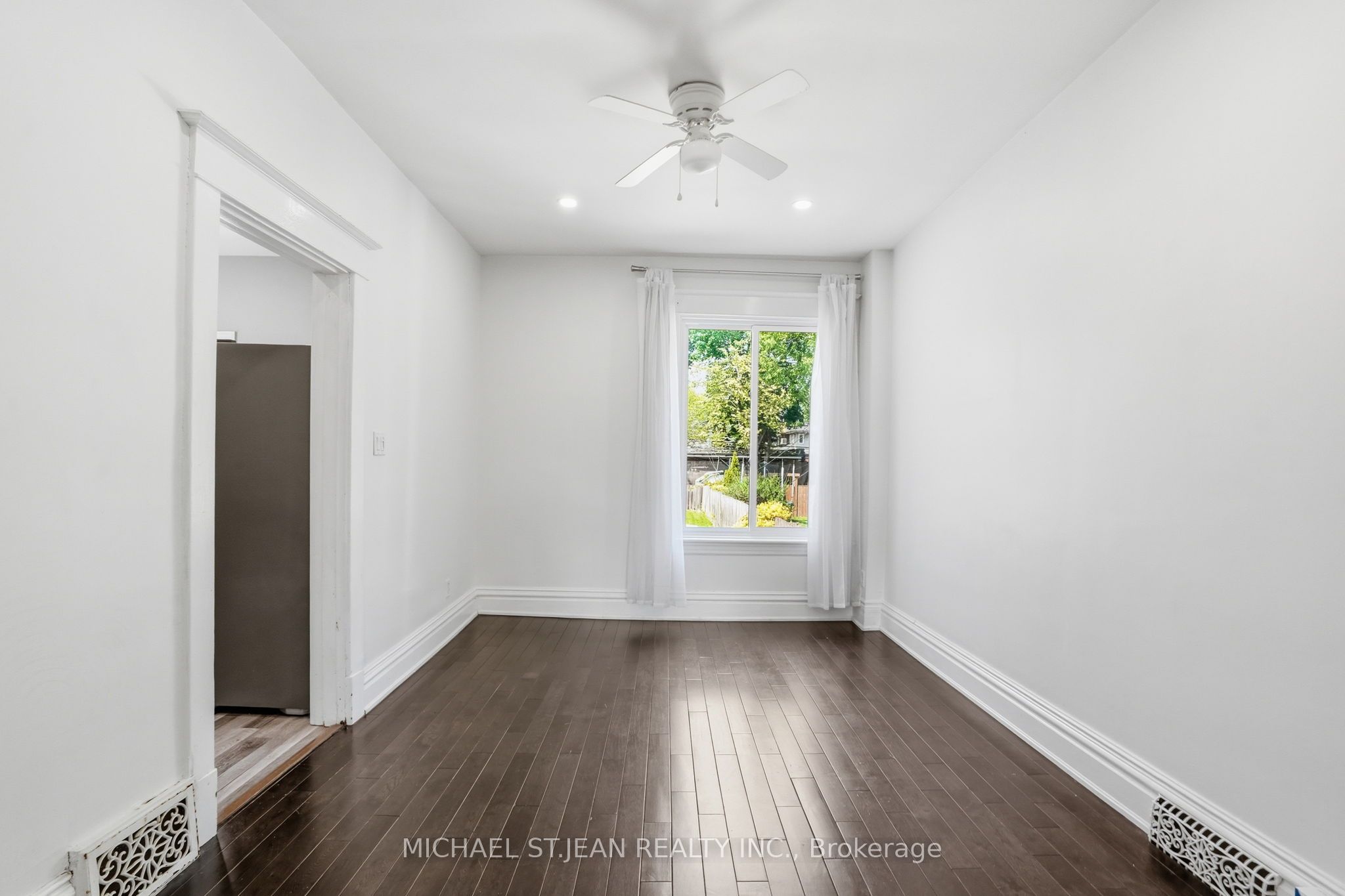 38 Norway Avenue Property Photo 6