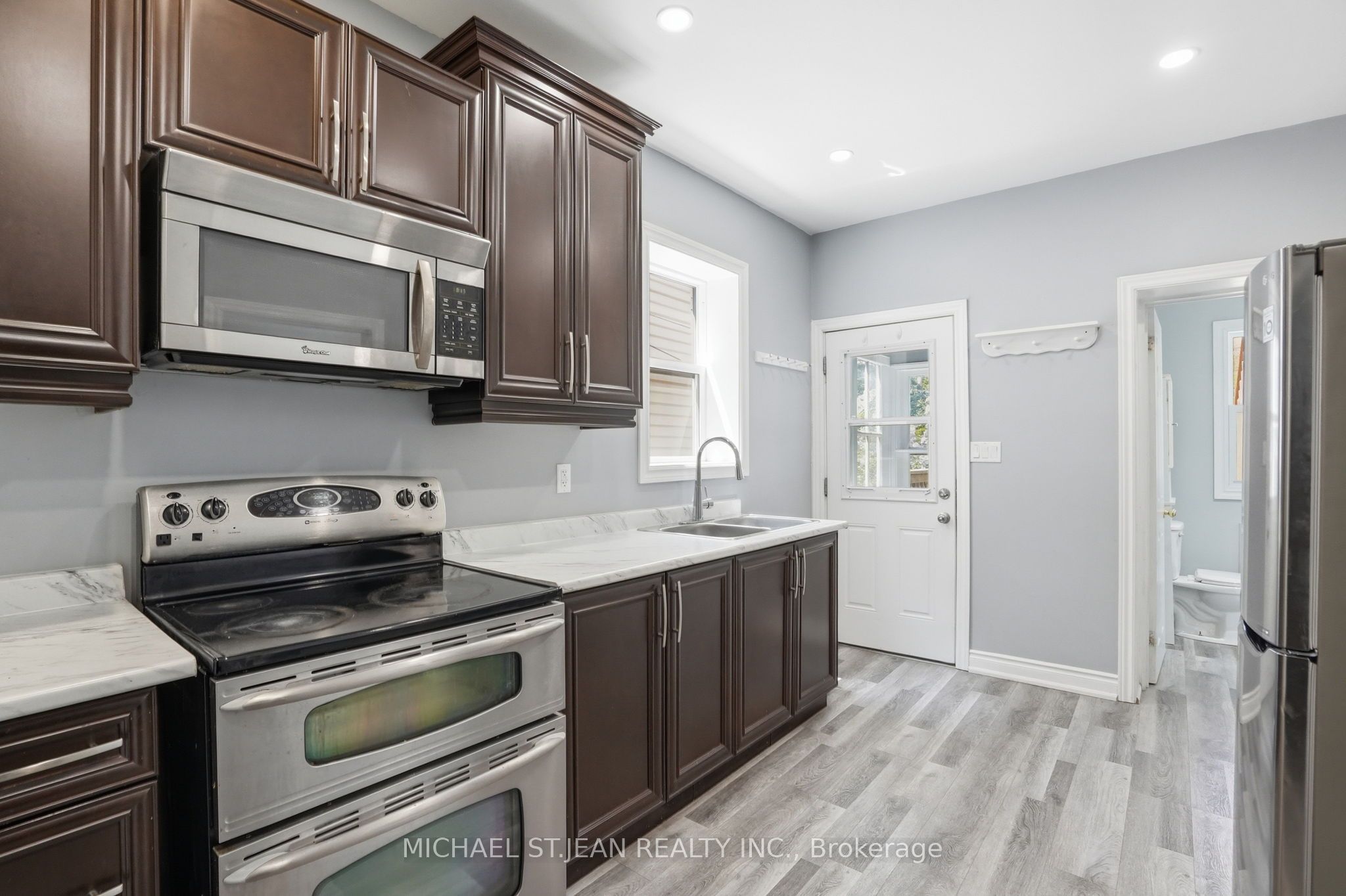 38 Norway Avenue Property Photo 10