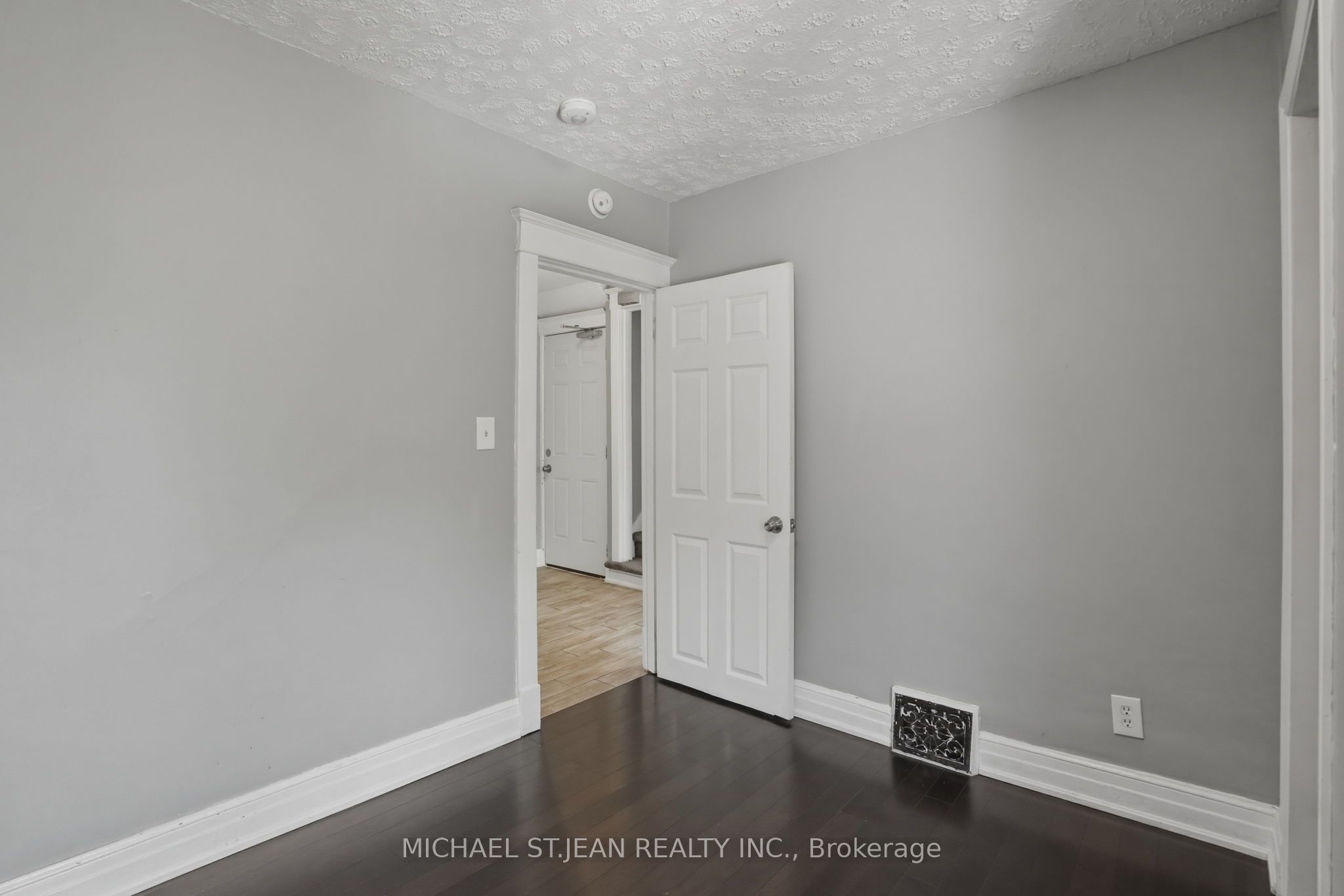 38 Norway Avenue Property Photo 13