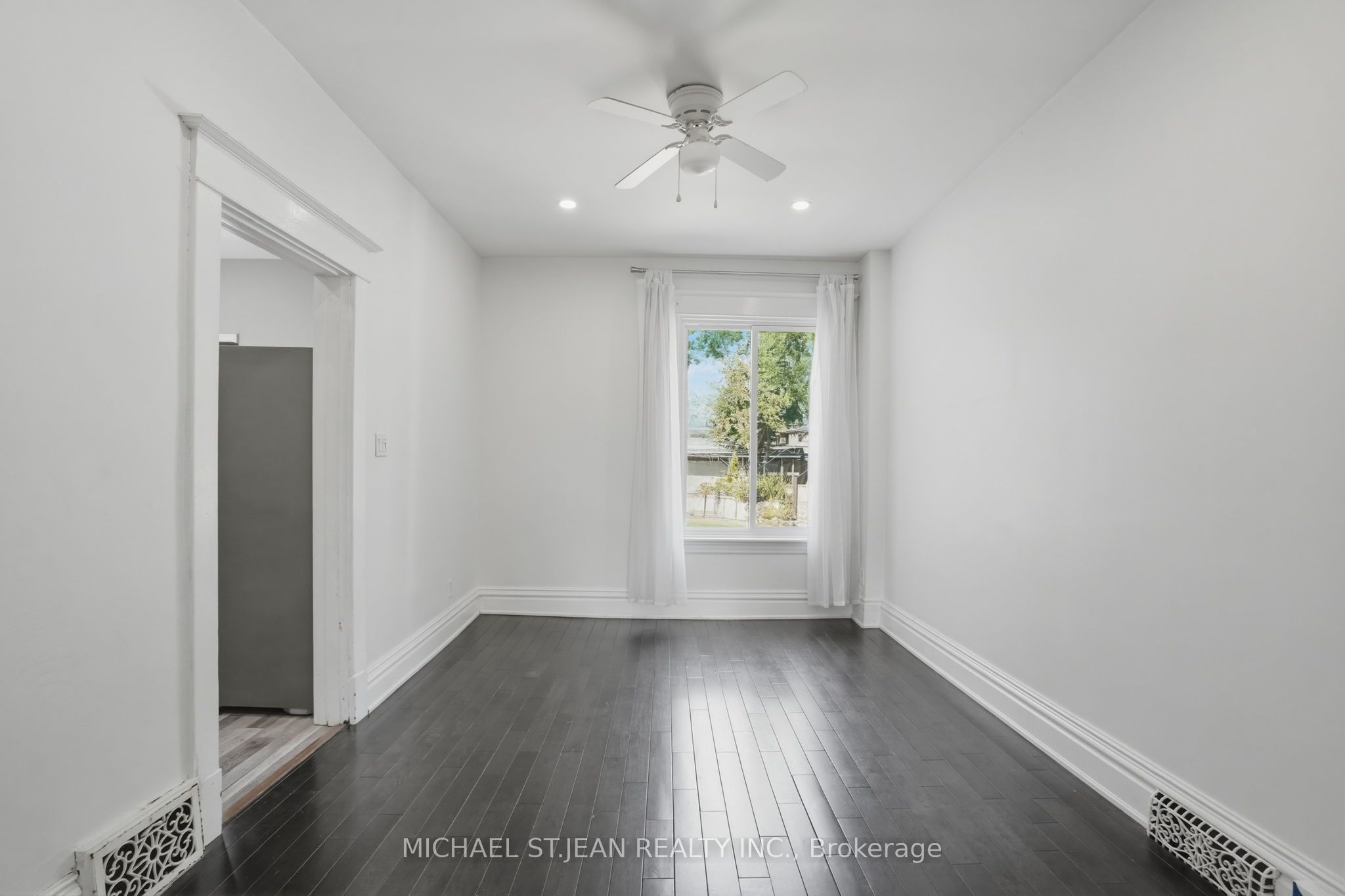 38 Norway Avenue Property Photo 16