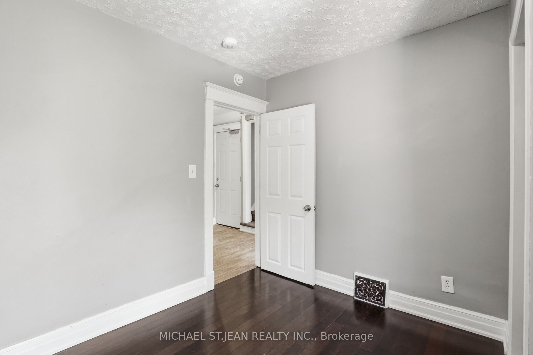 38 Norway Avenue Property Photo 26