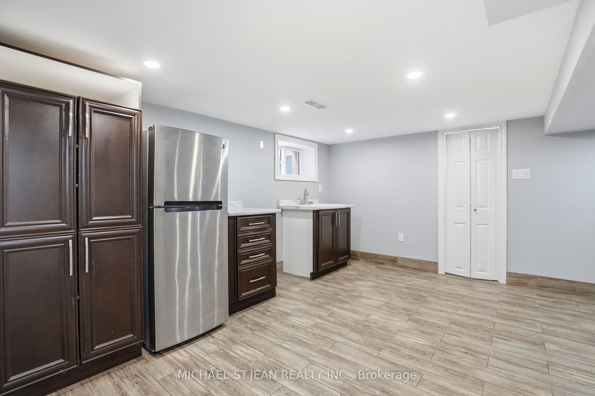 38 Norway Avenue Property Photo 35