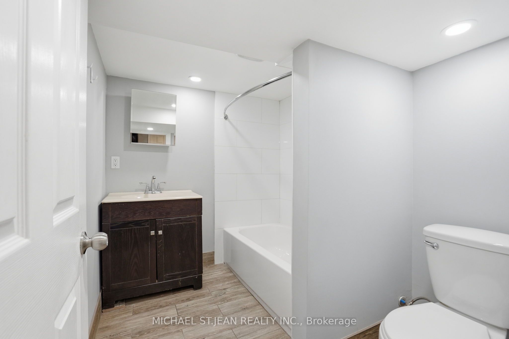38 Norway Avenue Property Photo 40
