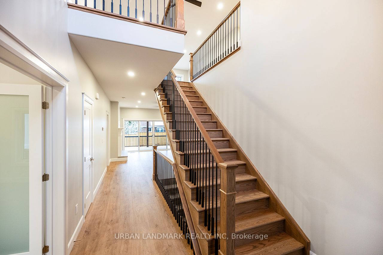 214 Aberdeen Avenue Property Photo 7