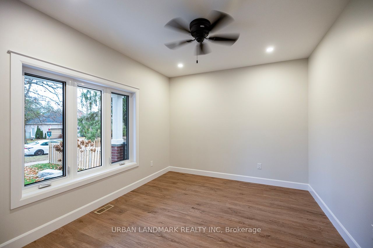 214 Aberdeen Avenue Property Photo 11