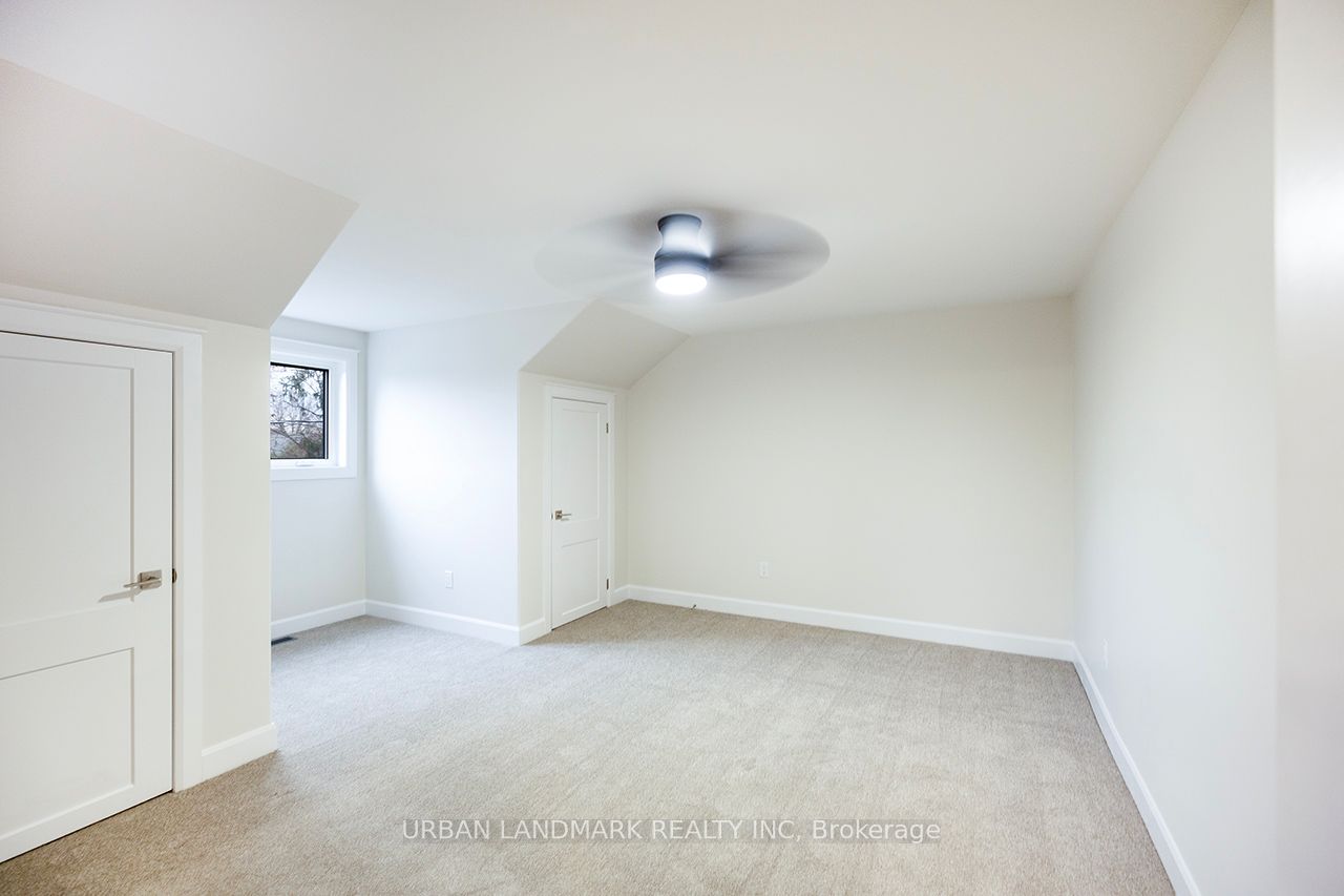 214 Aberdeen Avenue Property Photo 25